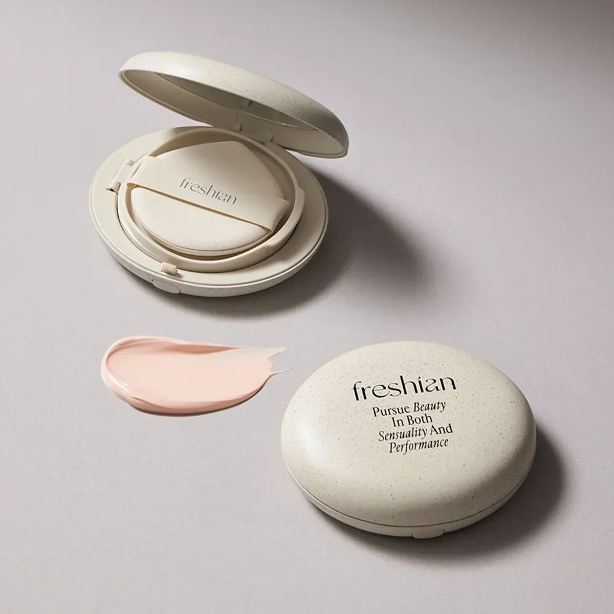 phan-nuoc-thuan-chay-freshian-nang-tong-da-egg-like-tone-up-cushion-vegan-spf33-pa-12g-3