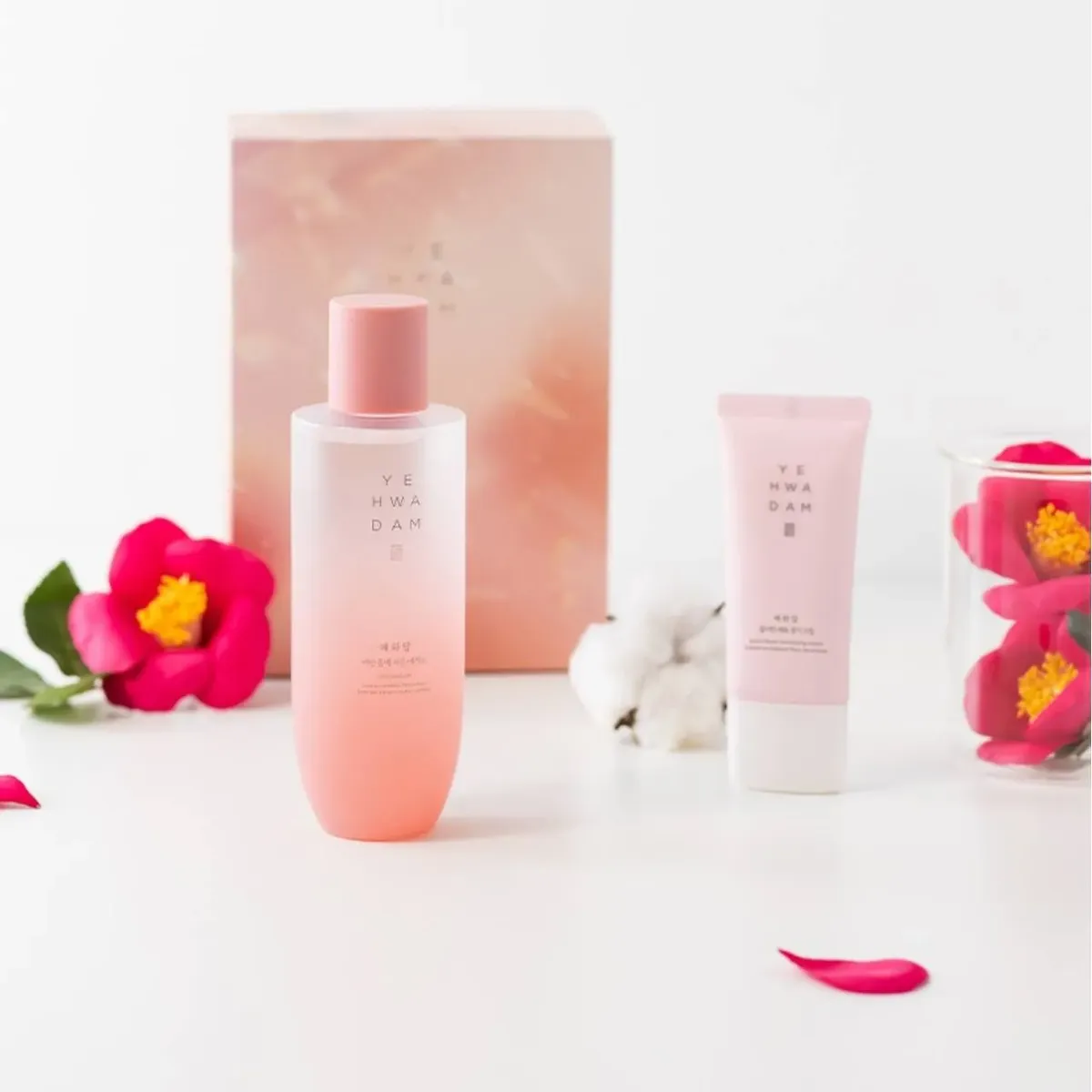 bo-duong-yehwadam-lam-deu-vung-da-bi-xin-mau-young-camellia-first-serum-special-set-2-san-pham-2