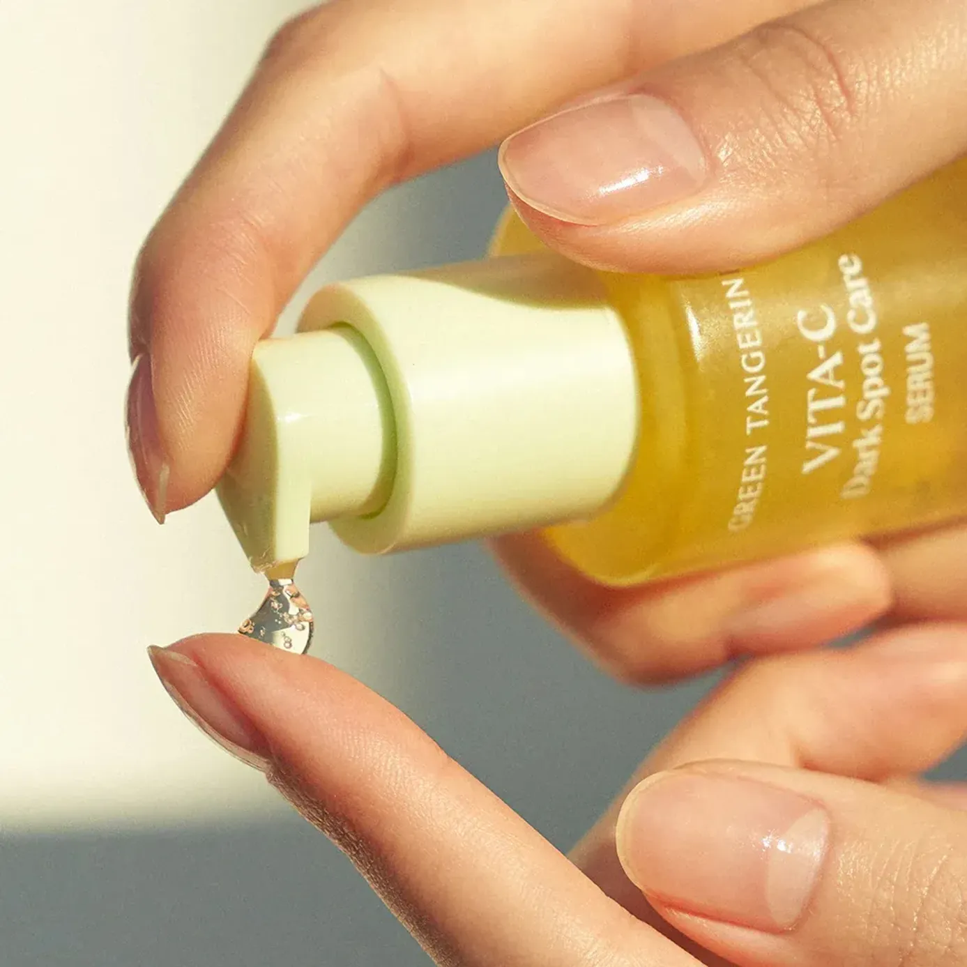 Tinh Chất Mờ Đốm Nâu Goodal Green Tangerine Vita C Dark Spot Care Serum