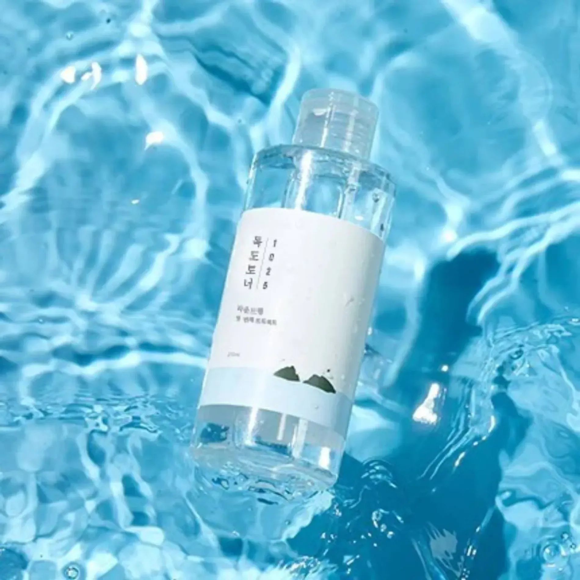 nuoc-can-bang-round-lab-can-bang-do-ph-1025-dokdo-toner-200ml-3