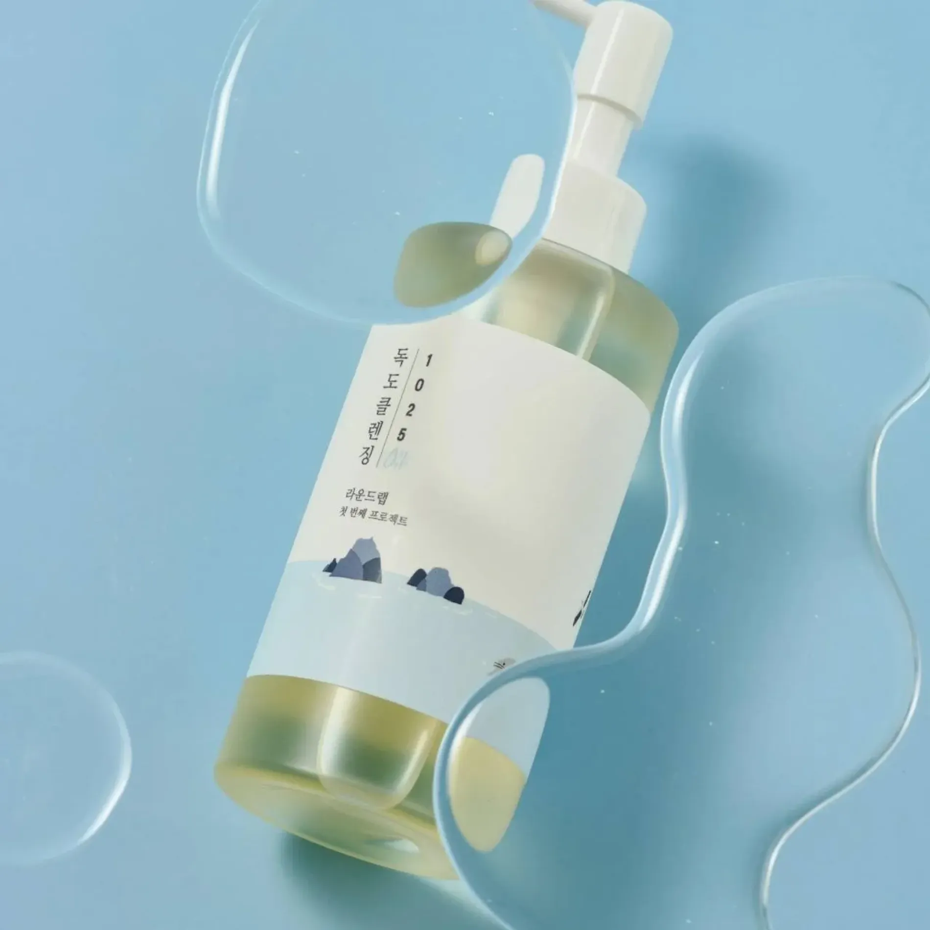 dau-tay-trang-round-lab-lam-sach-diu-nhe-1025-dokdo-cleansing-oil-200ml-5