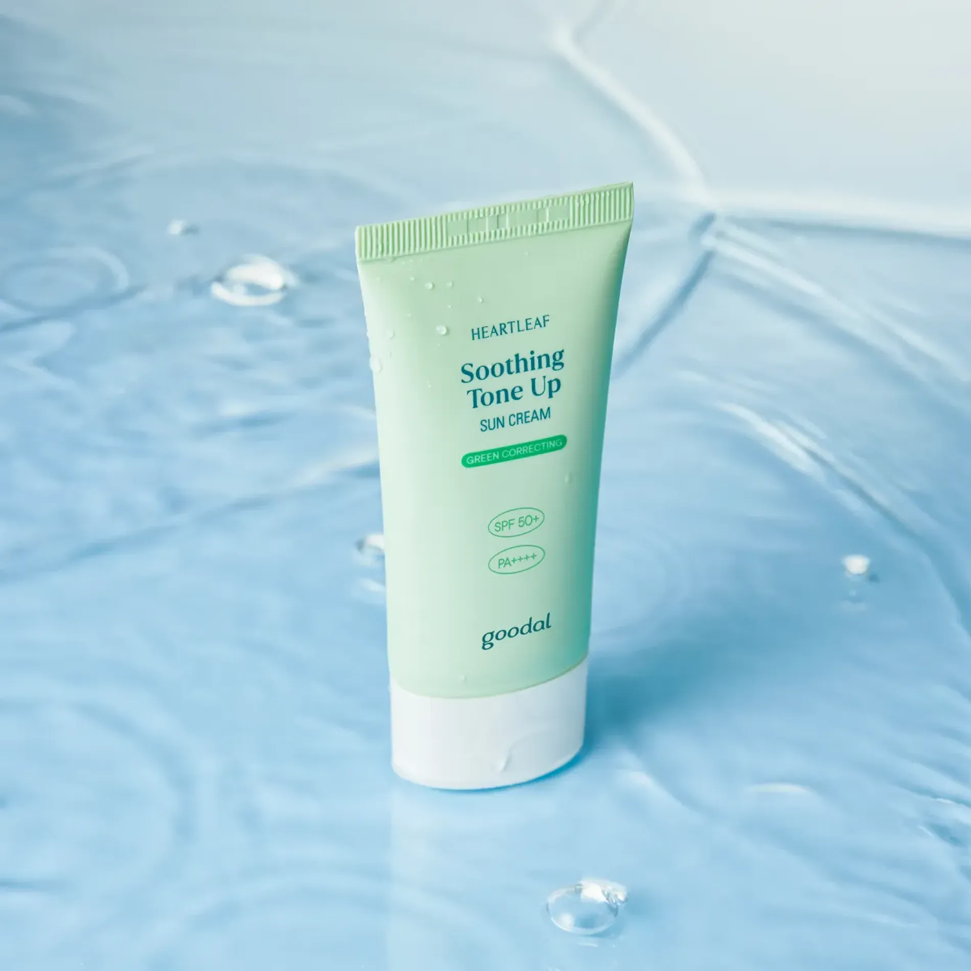 moi-kem-chong-nang-nang-tong-lam-diu-da-nhay-cam-goodal-heartleaf-soothing-green-tone-up-sun-cream-spf50-pa-50ml-2