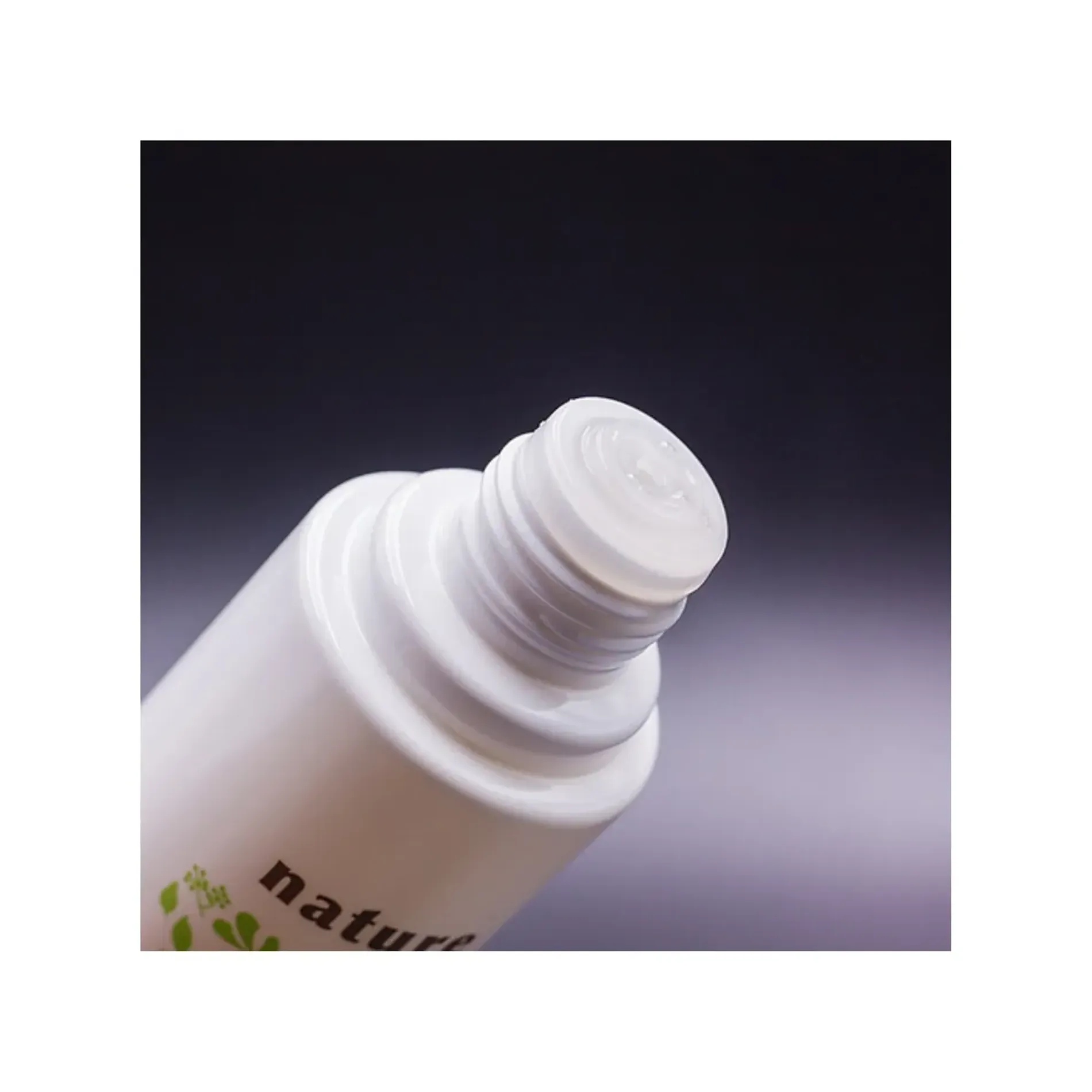 nuoc-duong-da-lam-sach-te-bao-chet-naris-nature-whitening-all-purpose-lotion-160ml-2