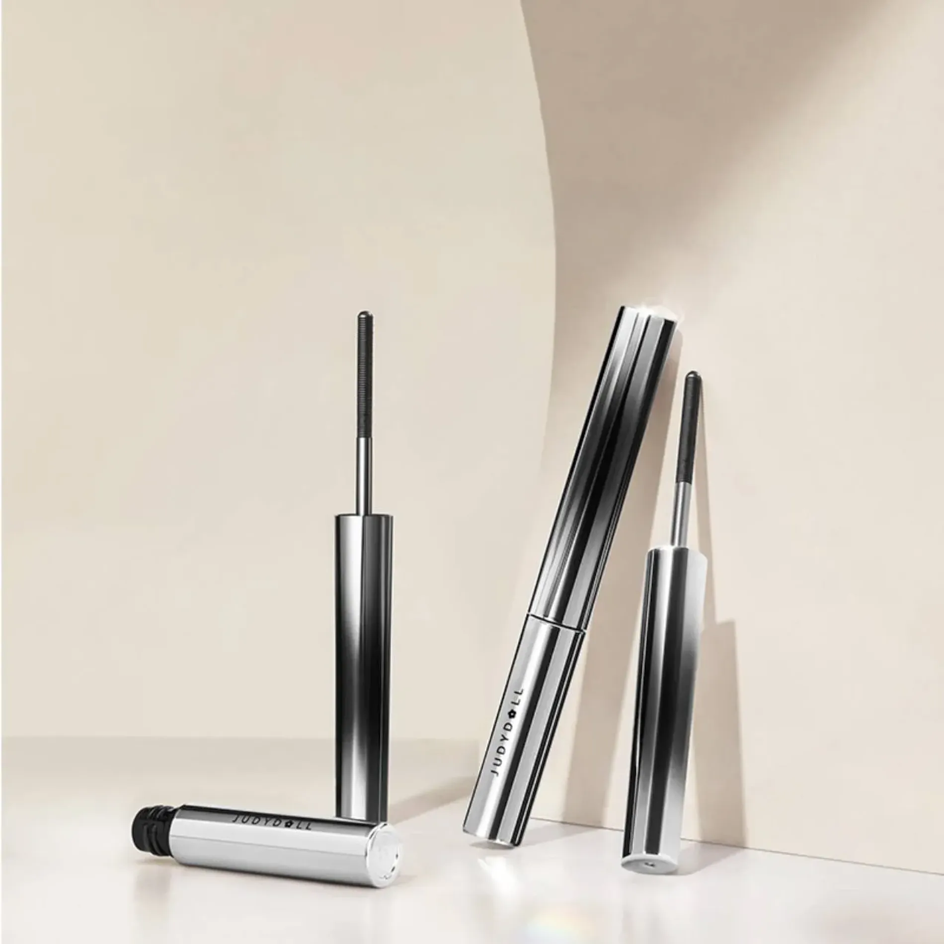 mascara-judydoll-sieu-cong-6-do-lam-cong-mi-curling-iron-mascara-2g-3