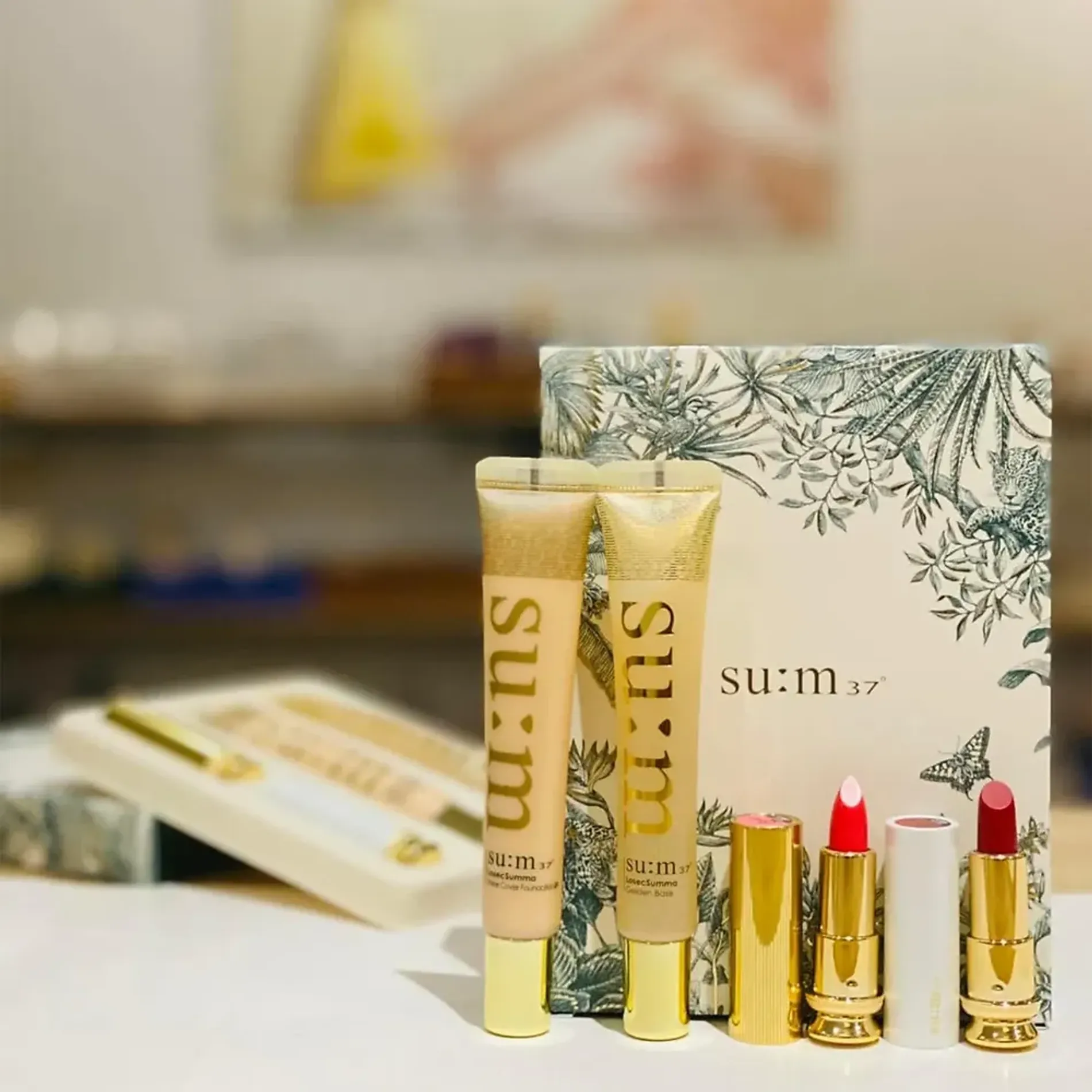 bo-trang-diem-tai-sinh-da-sum37-losec-summa-makeup-special-set-40ml-4