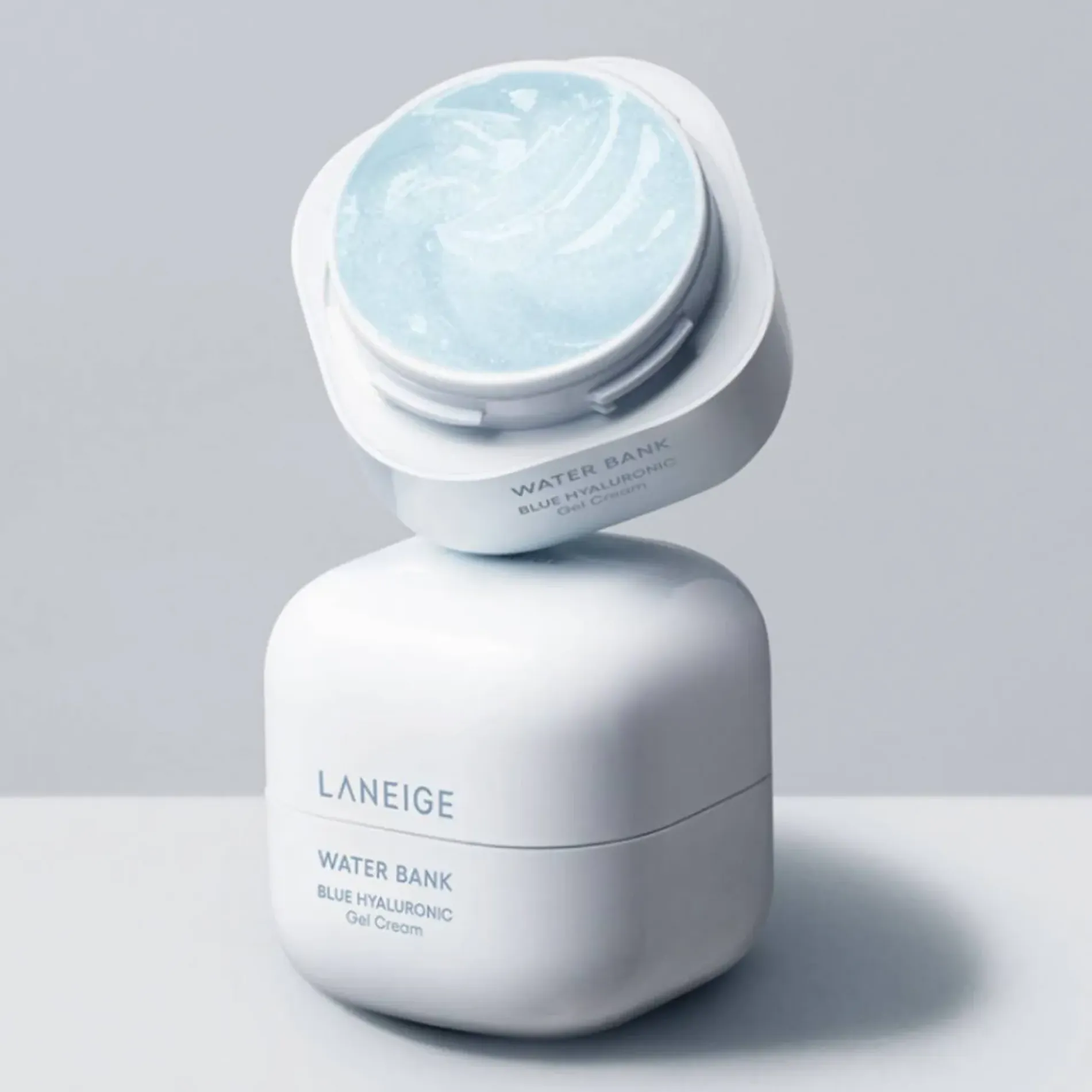 phien-ban-moi-2024-kem-duong-laneige-cap-am-cho-da-mem-mai-water-bank-blue-hyaluronic-gel-cream-50ml-3