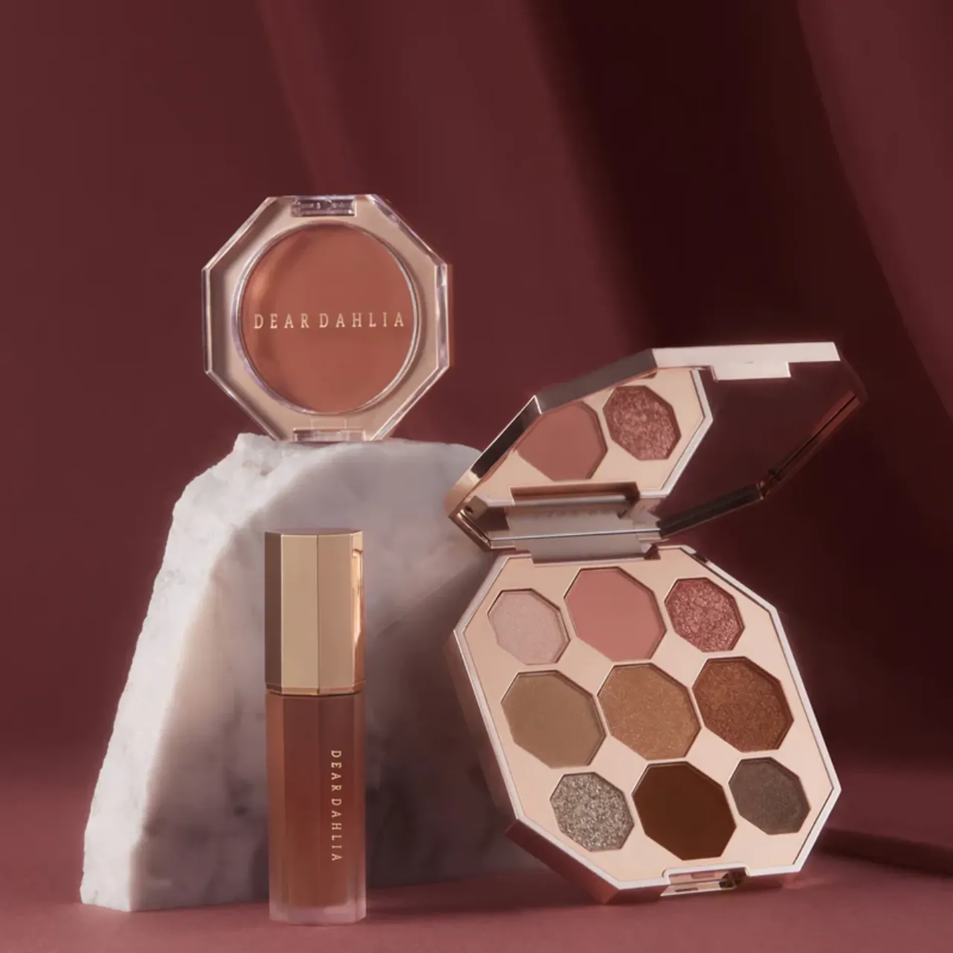 phan-ma-hong-dear-dahlia-paradise-petal-matte-blush-5g-3