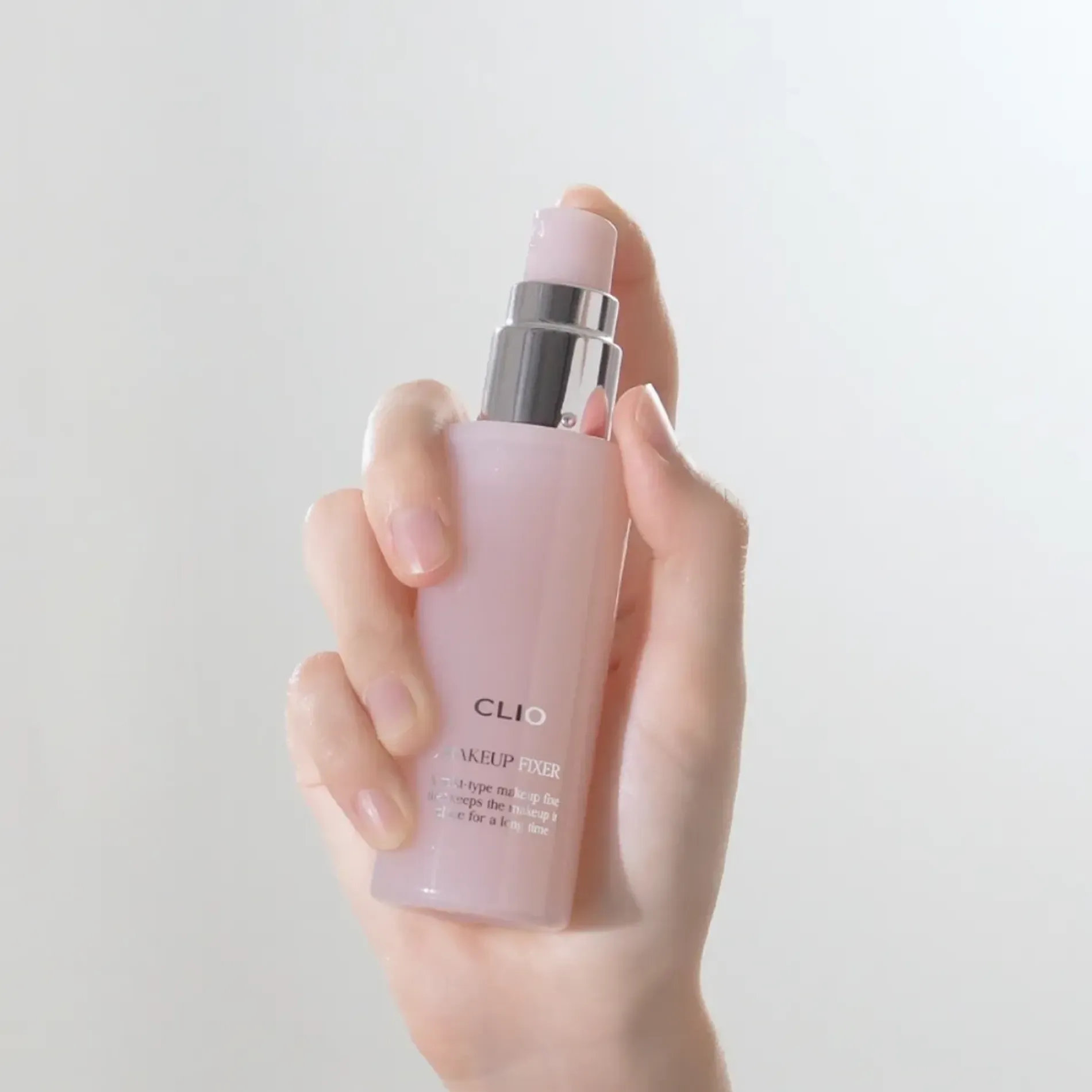 xit-khoa-lop-trang-diem-clio-makeup-fixer-50ml-2
