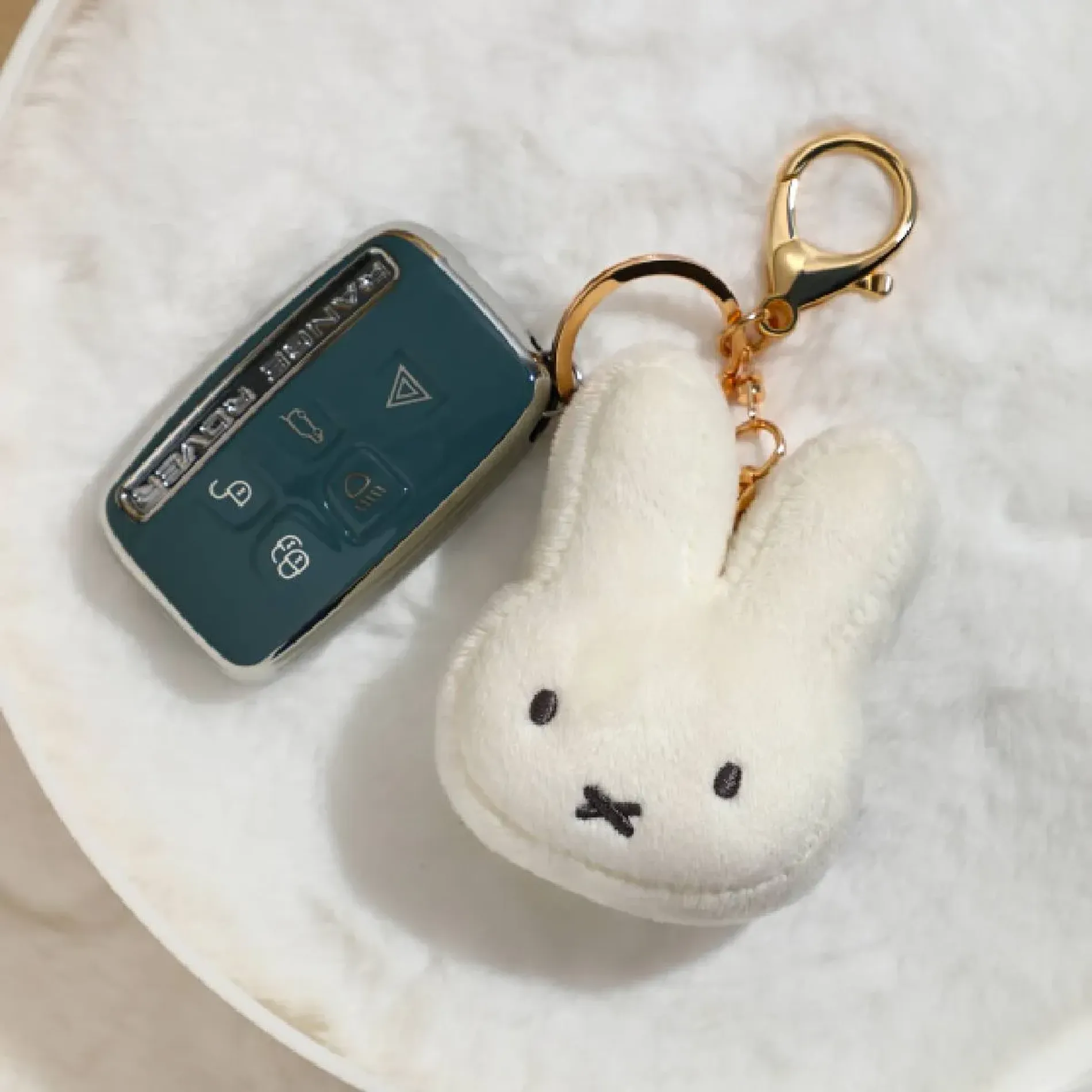 moc-khoa-miffy-2d-vipo-x-miffy-2d-keychain-8