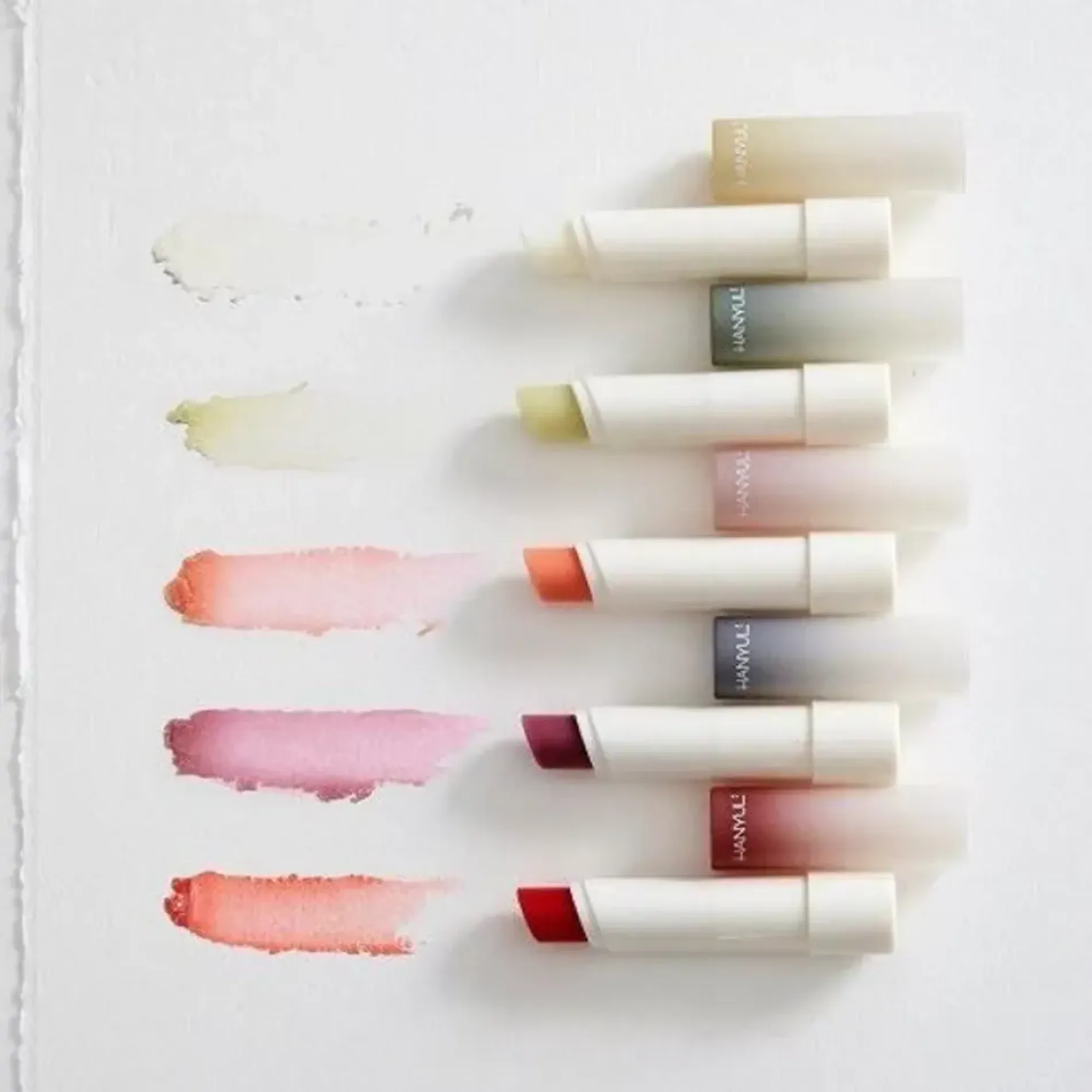 son-duong-moi-cang-mong-hanyul-lip-balm-nature-4g-7