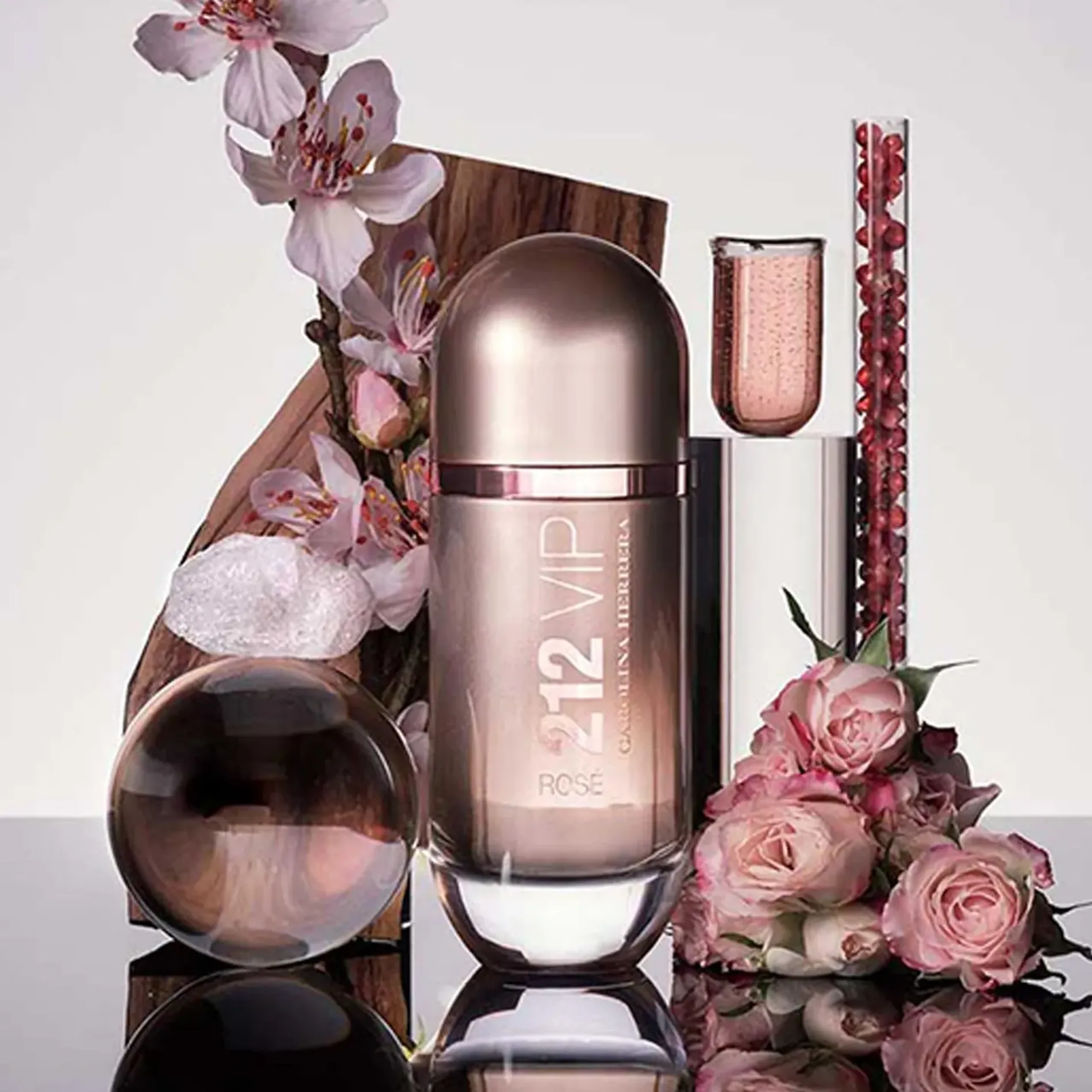 test-nuoc-hoa-nu-carolina-herrera-212-vip-rose-edp-80ml-5