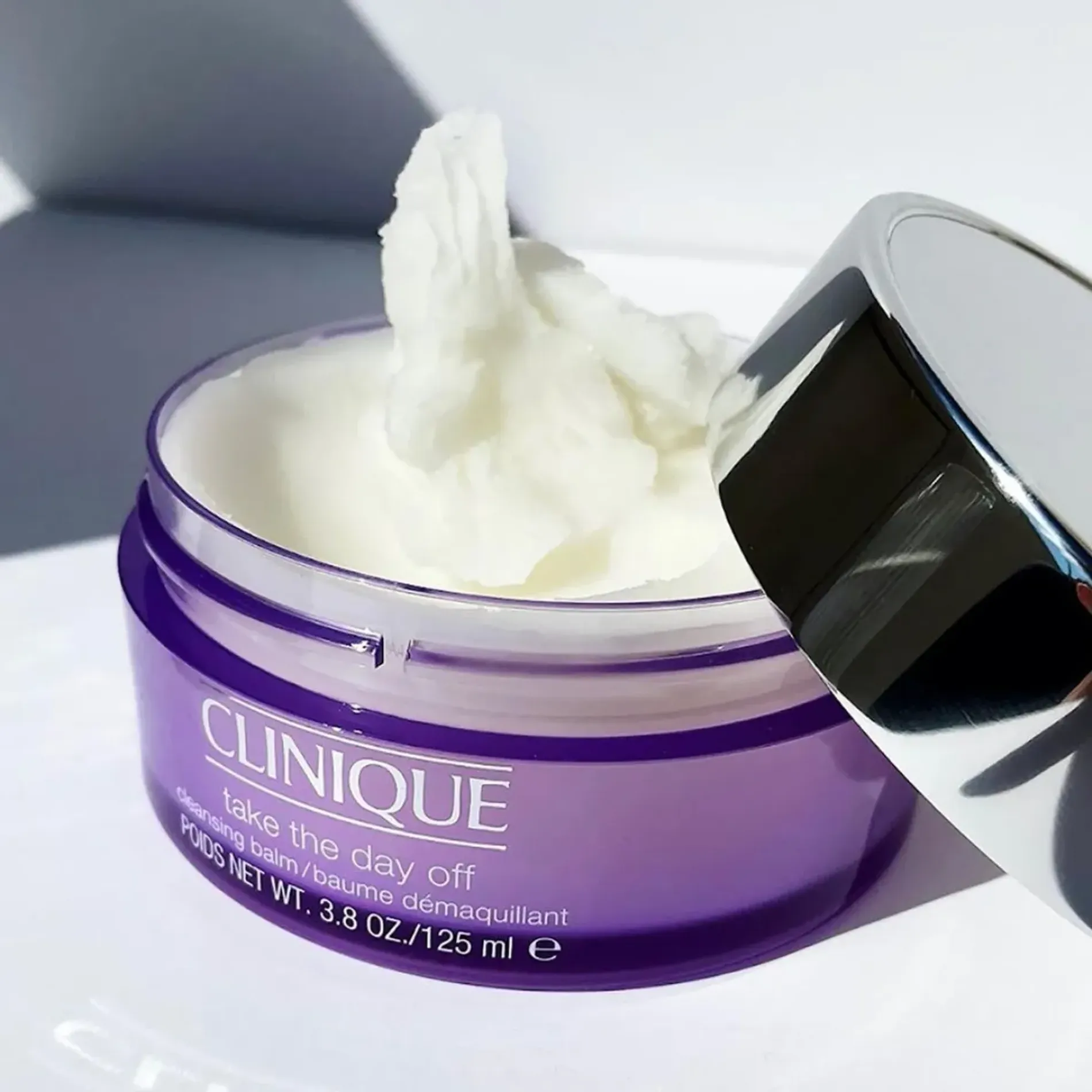 sap-tay-trang-clinique-take-the-day-off-cleansing-balm-3