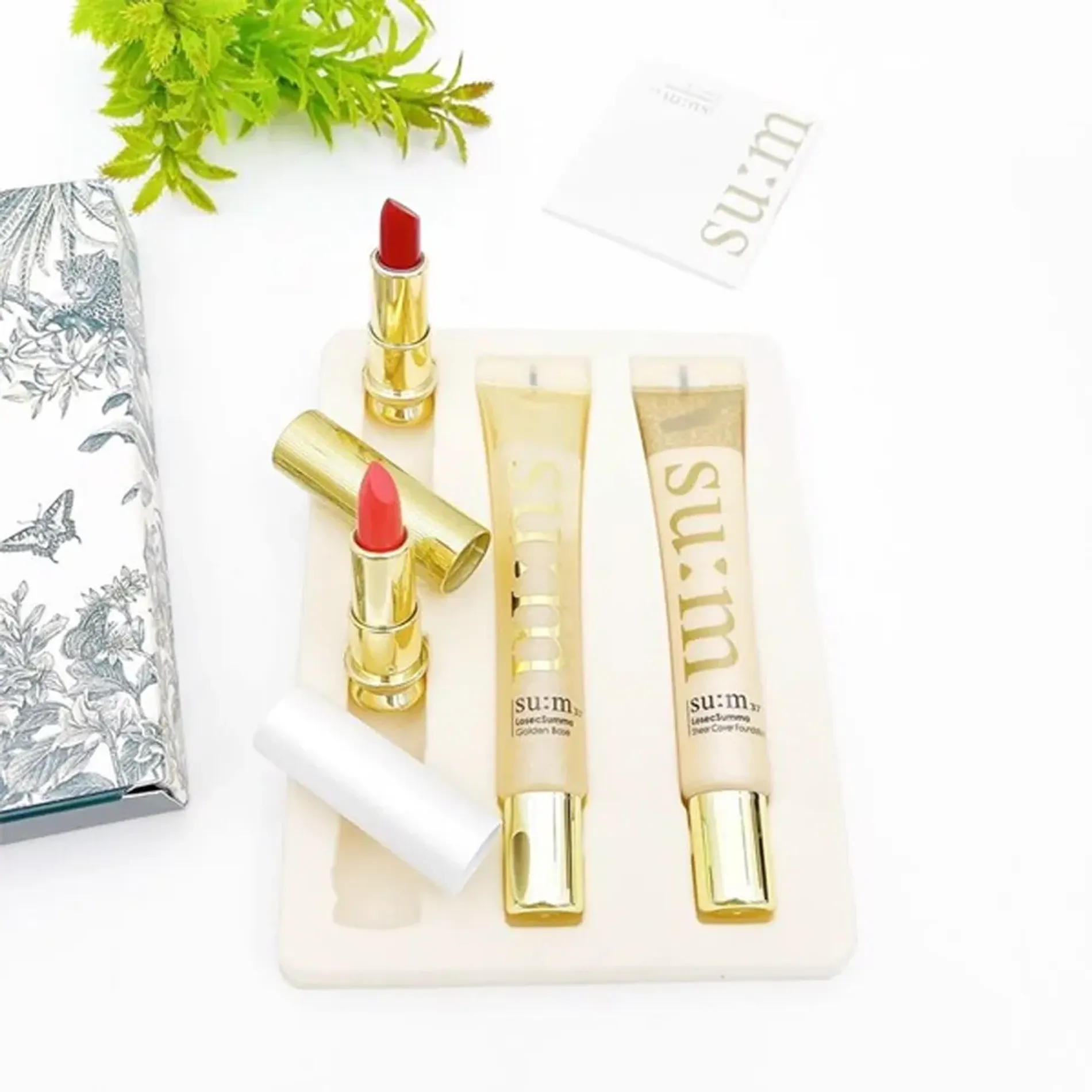 bo-trang-diem-tai-sinh-da-sum37-losec-summa-makeup-special-set-40ml-2