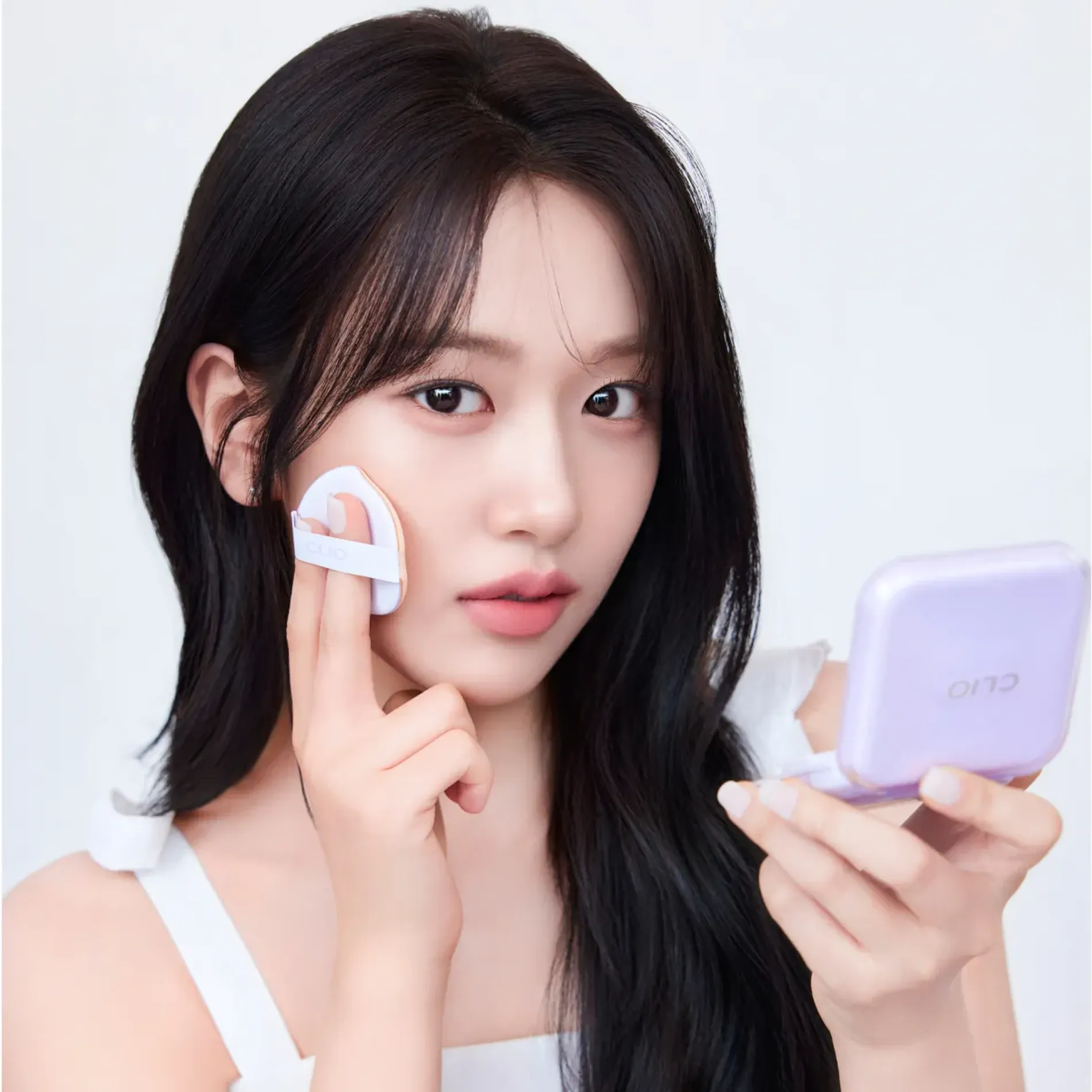 phan-nuoc-min-li-che-phu-lo-chan-long-clio-kill-cover-mesh-blur-cushion-15gx2-16