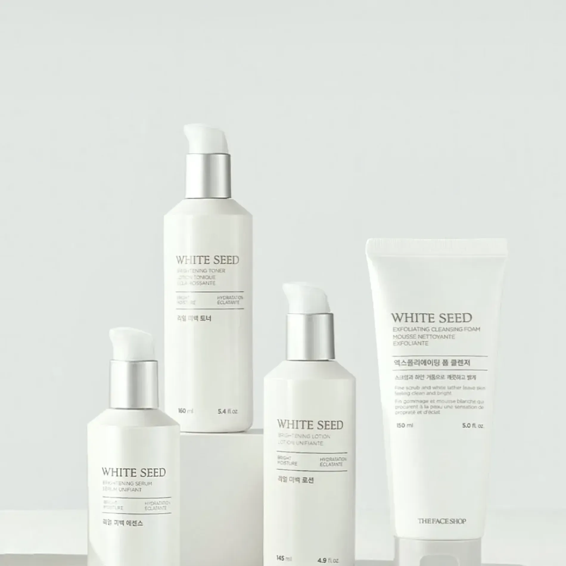 sua-rua-mat-lam-trang-sang-da-thefaceshop-white-seed-exfoliating-cleansing-foam-4