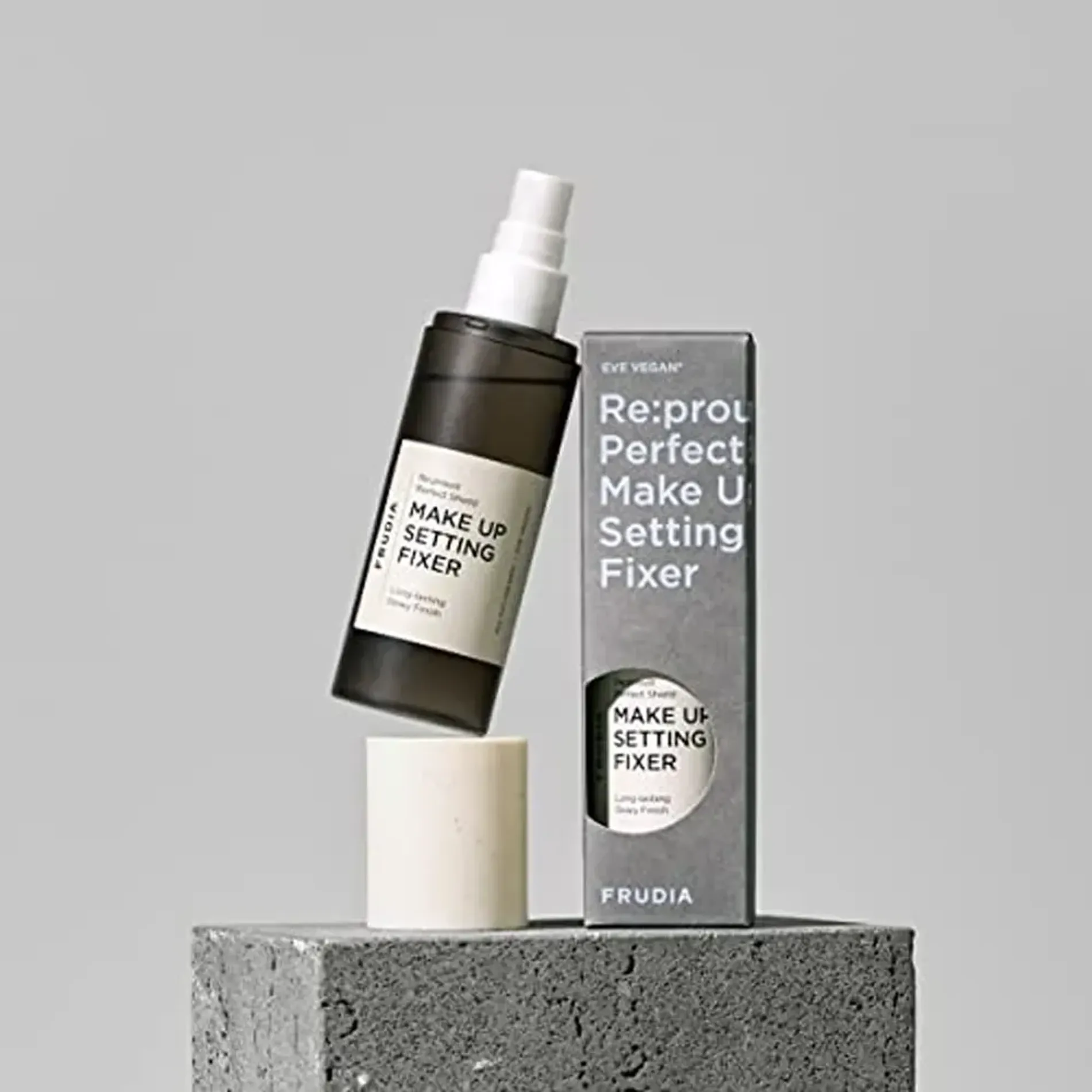 xit-khoa-nen-trang-diem-frudia-reproust-perfect-shield-makeup-setting-fixer-120ml-3