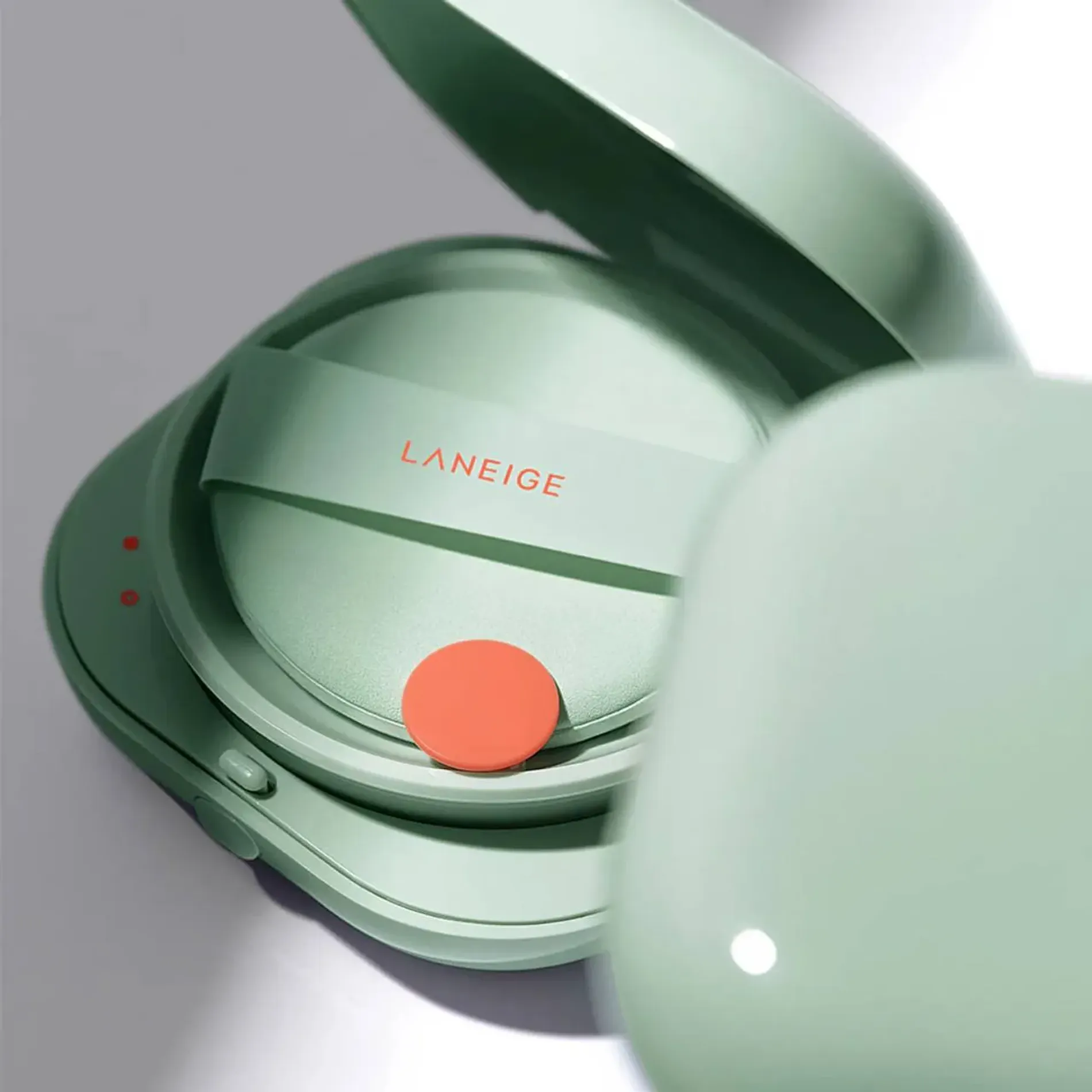phien-ban-cai-tien-phan-nuoc-laneige-kiem-dau-che-khuyet-diem-neo-cushion-matte-15g-10
