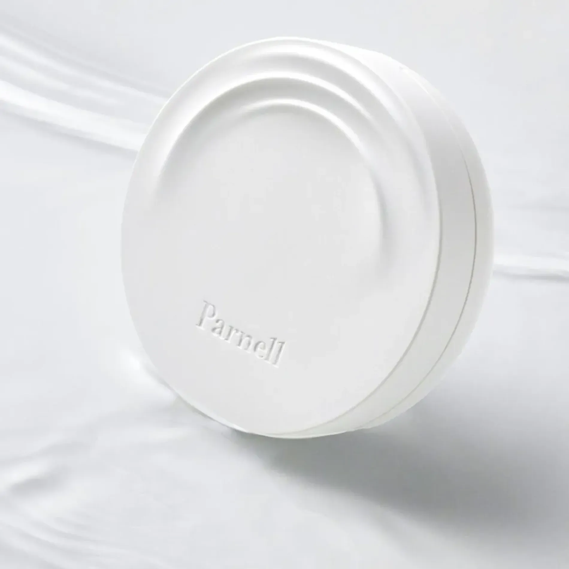 phan-nuoc-kiem-dau-the-he-moi-parnell-cicamanu-serum-in-matte-cushion-15g-6