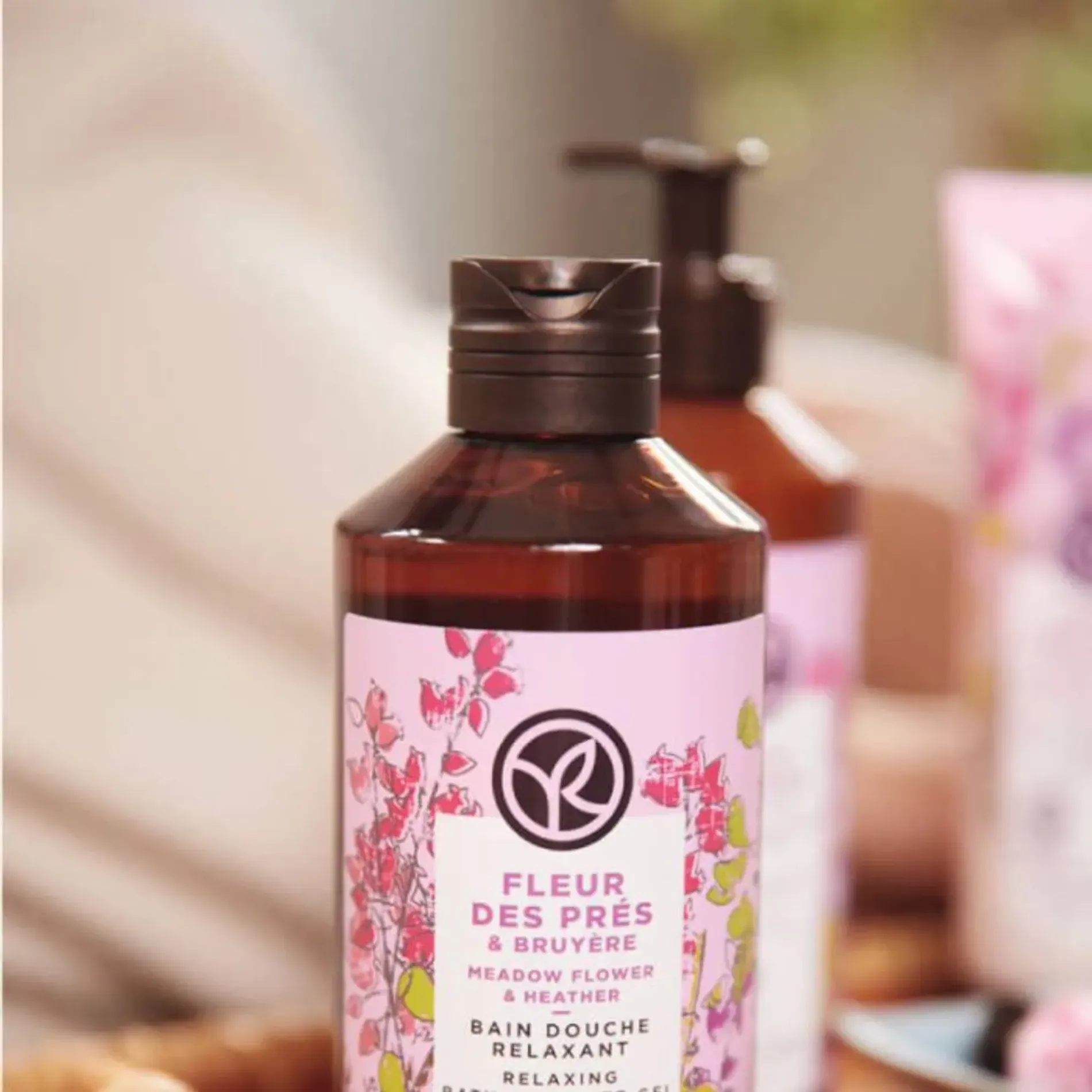 sua-duong-the-yves-rocher-lam-diu-mem-da-nature-bath-relaxing-body-lotion-390ml-6