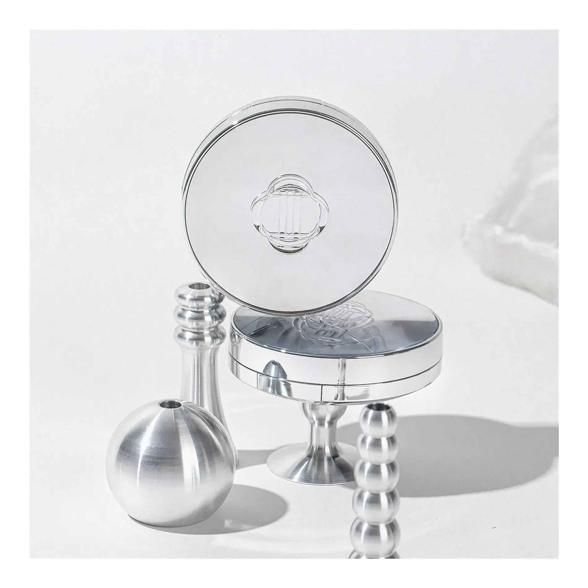 phan-nuoc-thuan-chay-dinto-hieu-ung-cang-muot-blur-glowy-wooncho-cushion-12g-6