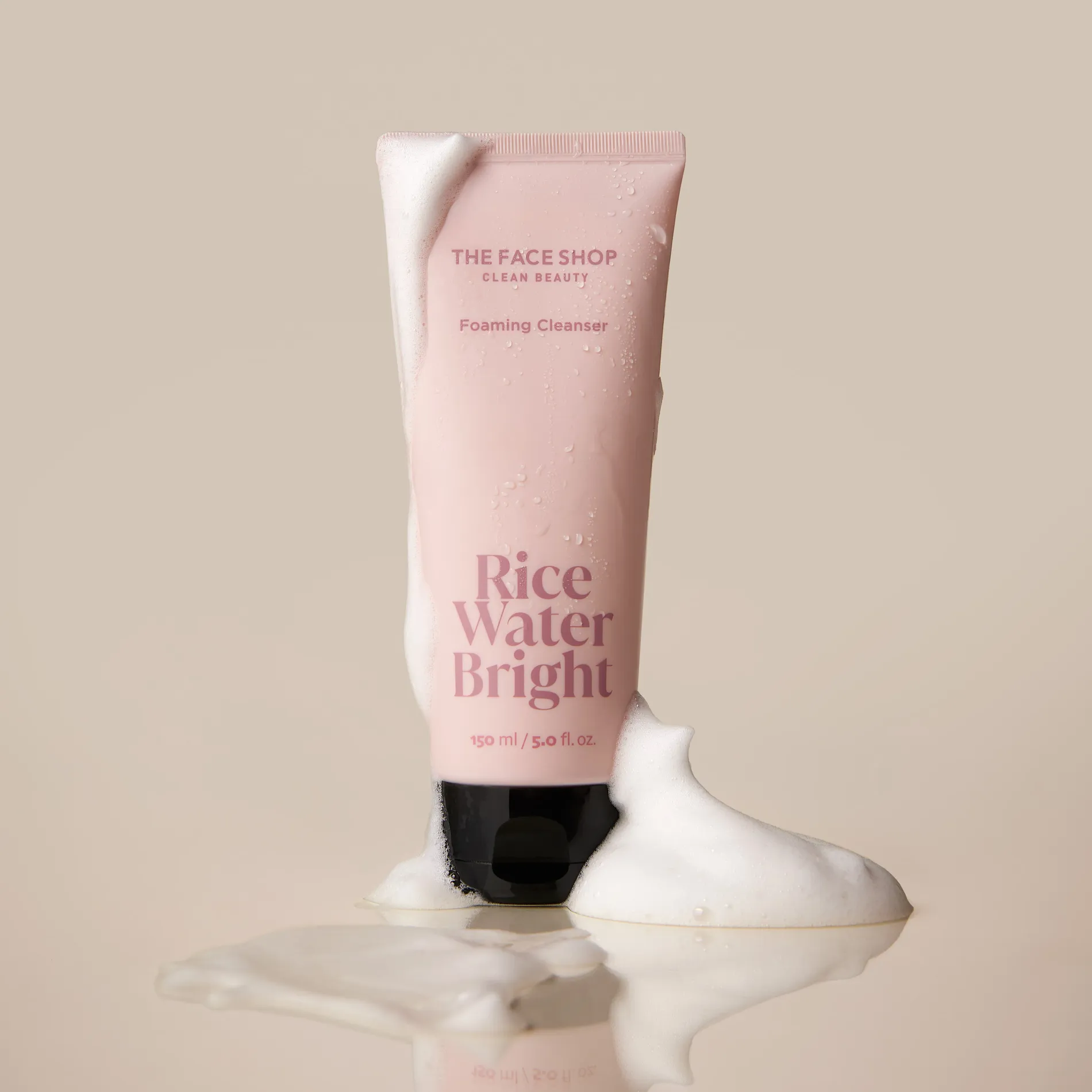 sua-rua-mat-lam-sang-da-thefaceshop-rice-water-bright-cleansing-foam-300ml-2