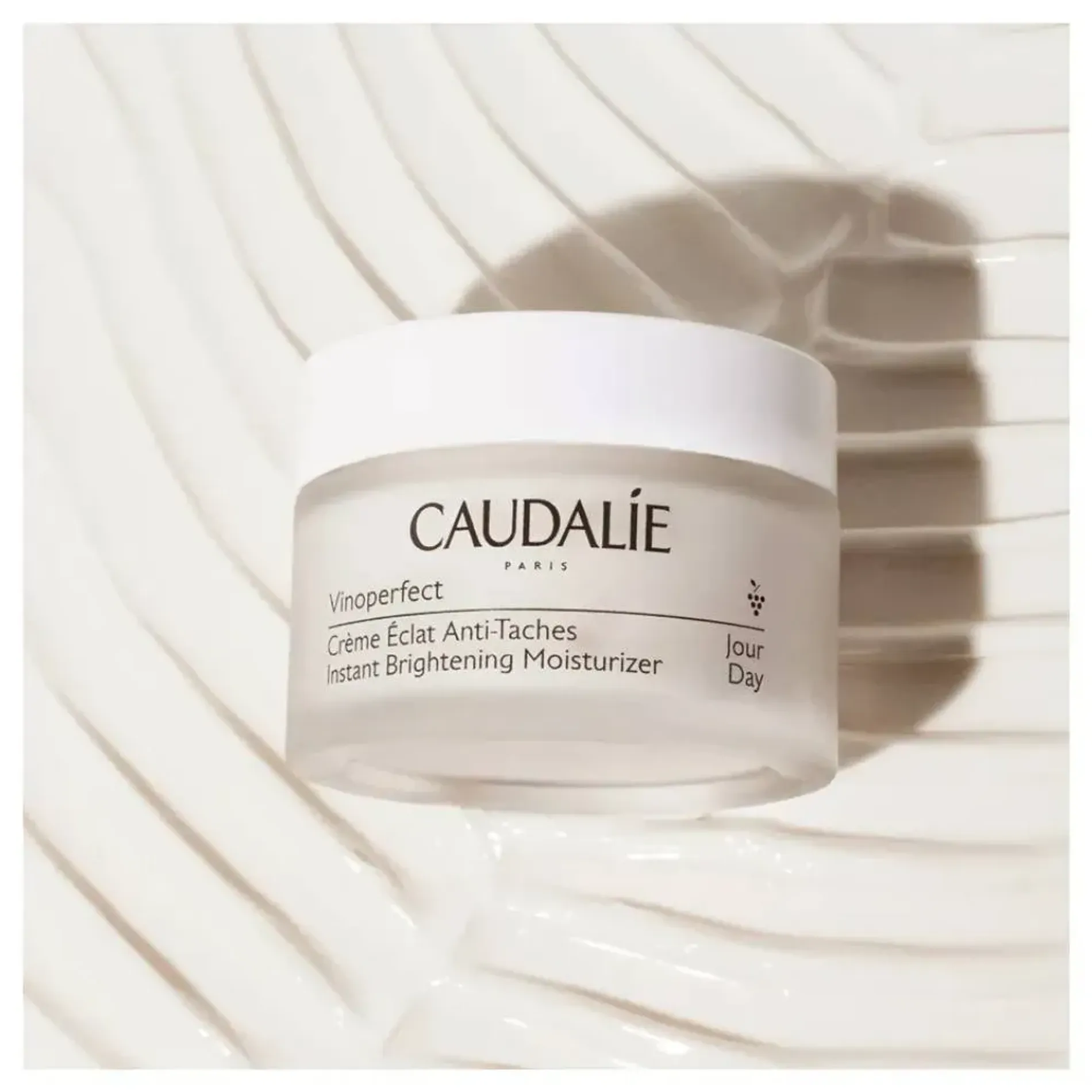 kem-duong-lam-sang-da-caudalie-vinoperfect-instant-brightening-moisturizer-50ml-4