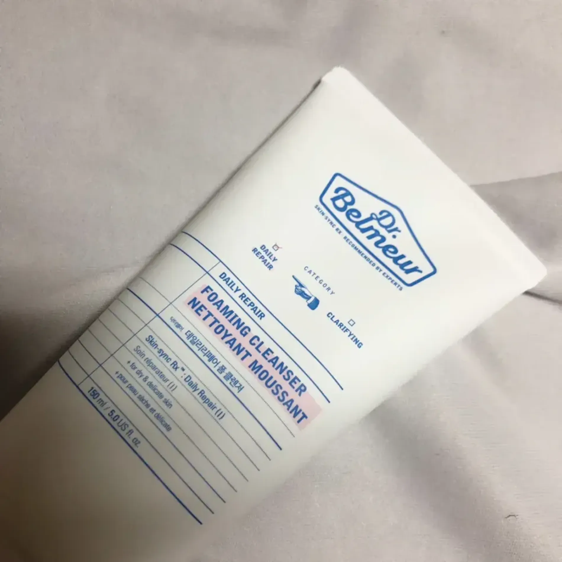sua-rua-mat-diu-nhe-dr-belmeur-daily-repair-foam-cleanser-150ml-2