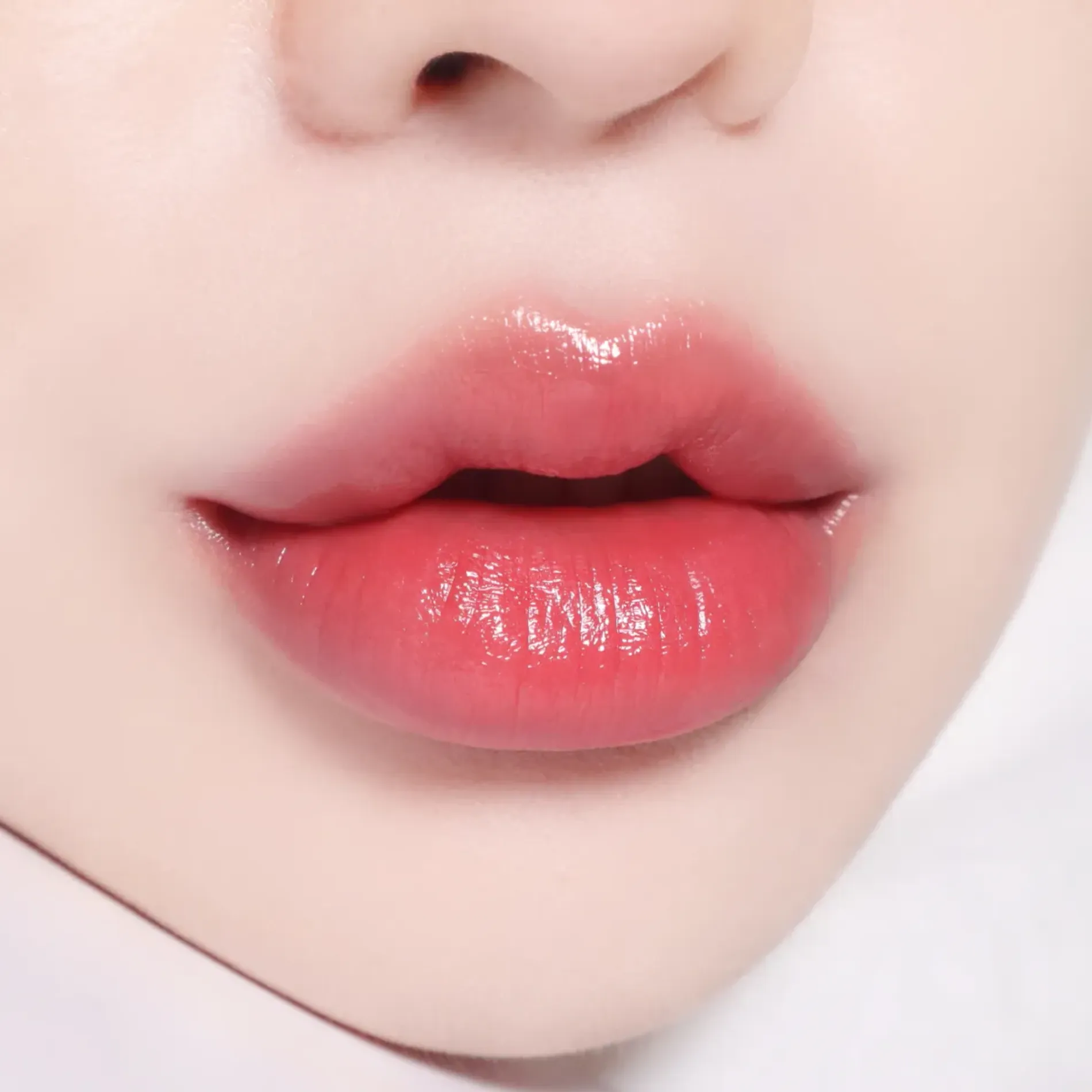 son-thoi-bong-bby-banila-glow-veil-lipstick-43g-9