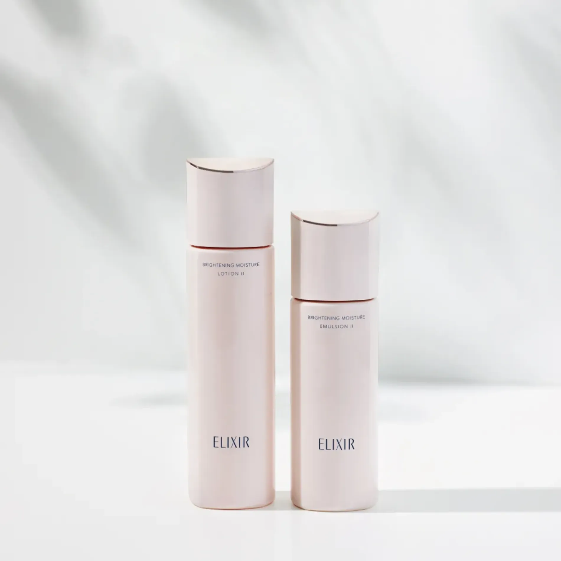 sua-duong-elixir-lam-sang-ngua-lao-hoa-da-brightening-moisture-emulsion-i-130ml-3