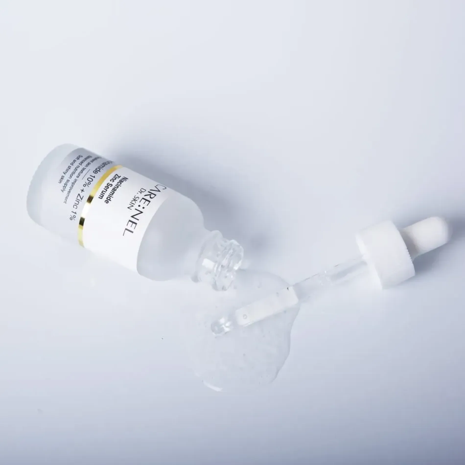 tinh-chat-cai-thien-nam-carenel-niacinamide-10-zinc-1-serum-30ml-2