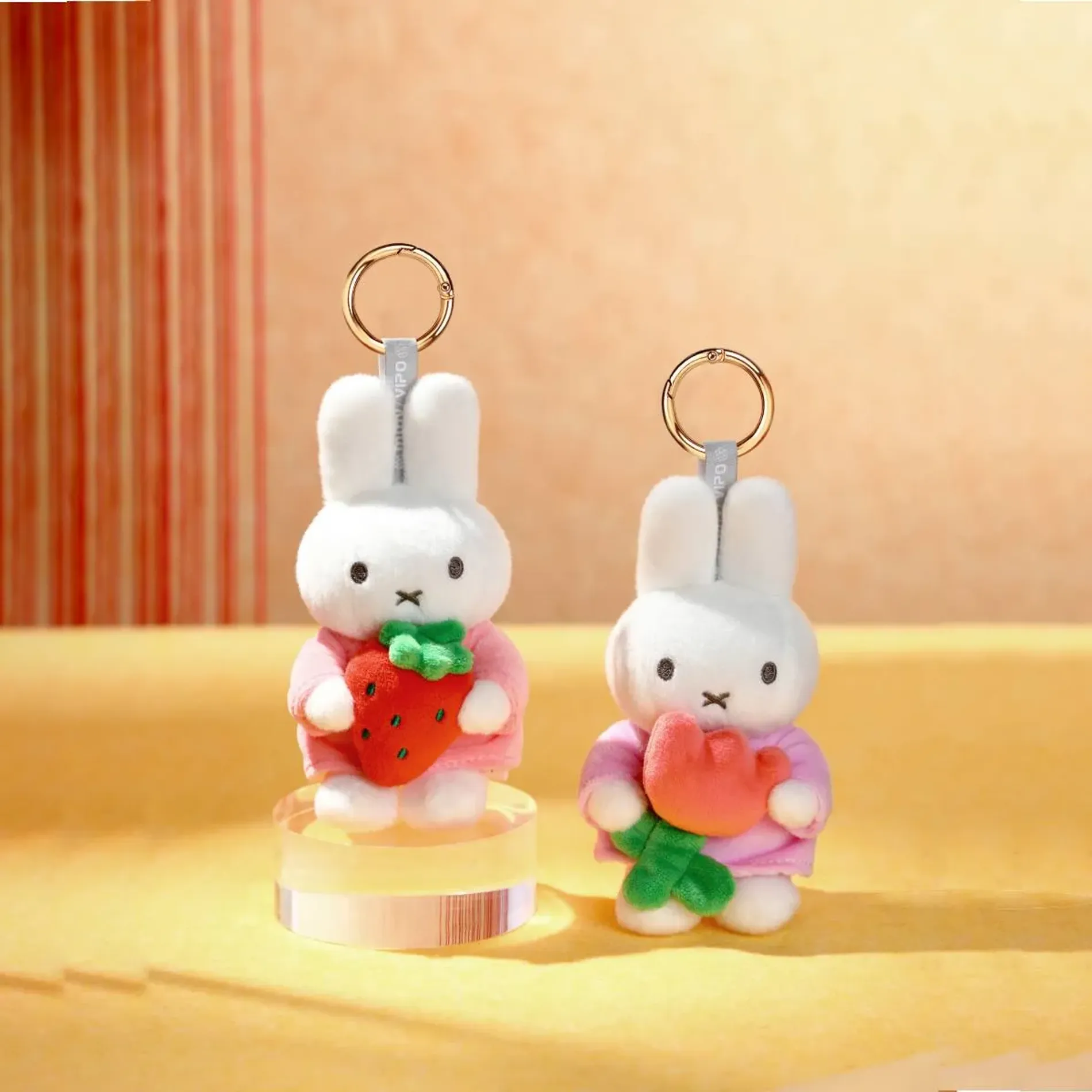 moc-khoa-miffy-tulip-vipo-keychain-2