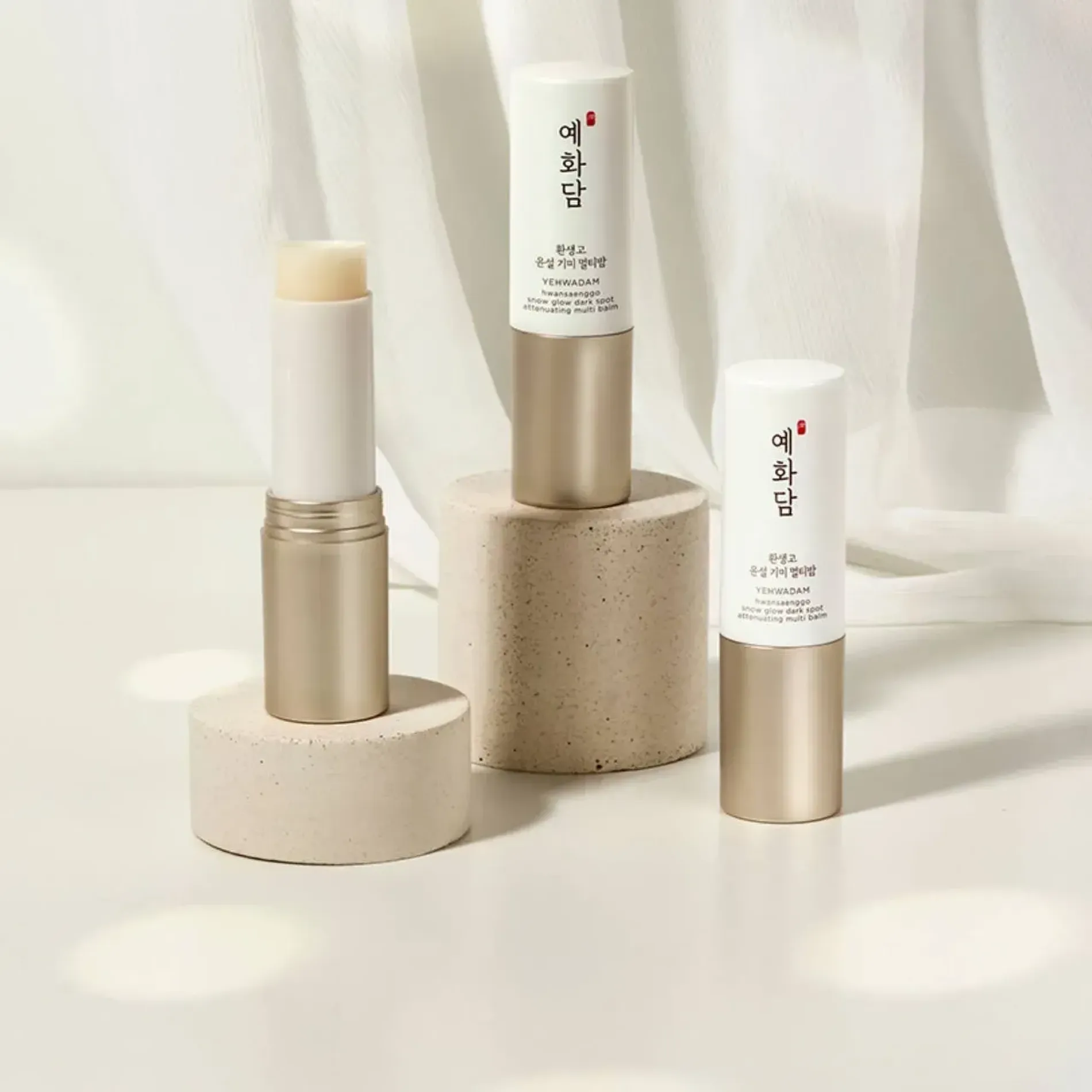 kem-duong-da-nang-yehwadam-cai-thien-nep-nhan-dang-thoi-hwansaenggo-snow-glow-dark-spot-attenuating-multi-balm-7g-3