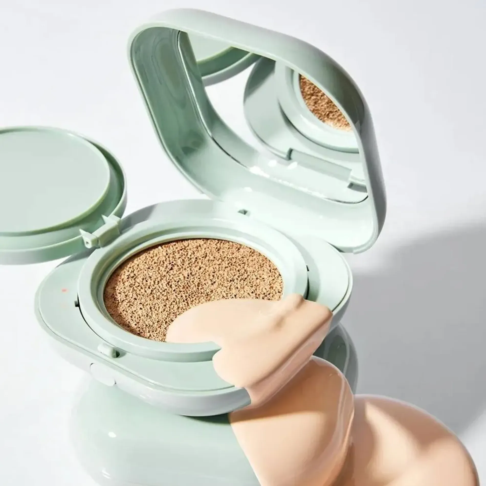 phan-nuoc-kiem-dau-the-he-moi-laneige-neo-cushion-matte-15gx2-tang-kem-loi-2