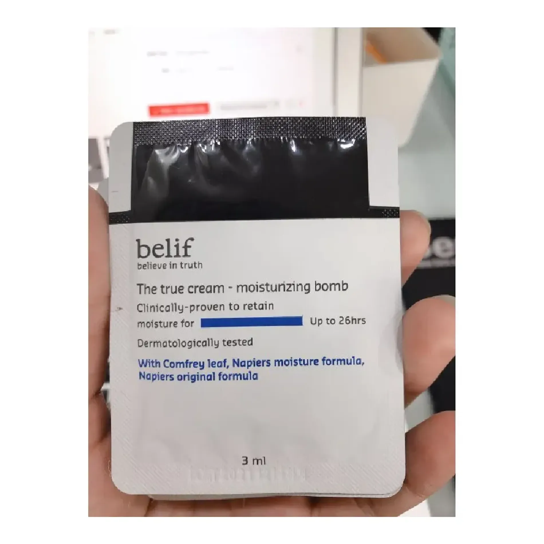 gwp-kem-cap-am-suot-26-gio-belif-the-true-cream-moisturizing-bomb-3ml-2