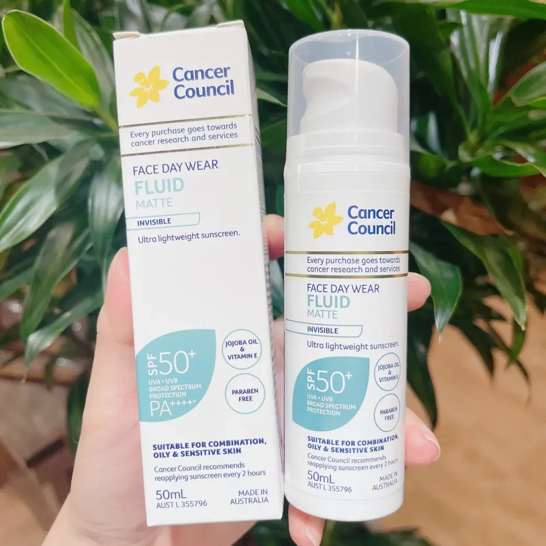 sua-chong-nang-cancer-council-invisible-fluid-matte-spf50-50ml-2