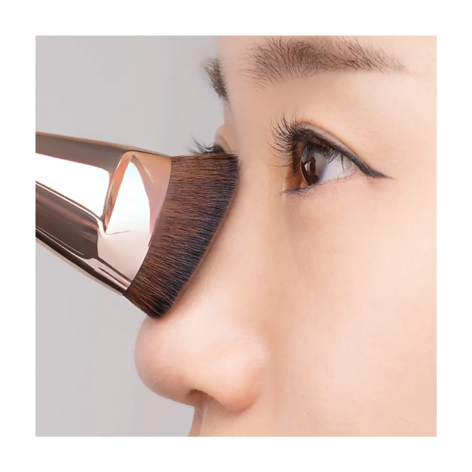 co-danh-nen-banila-co-power-fit-foundation-brush-1pc-2