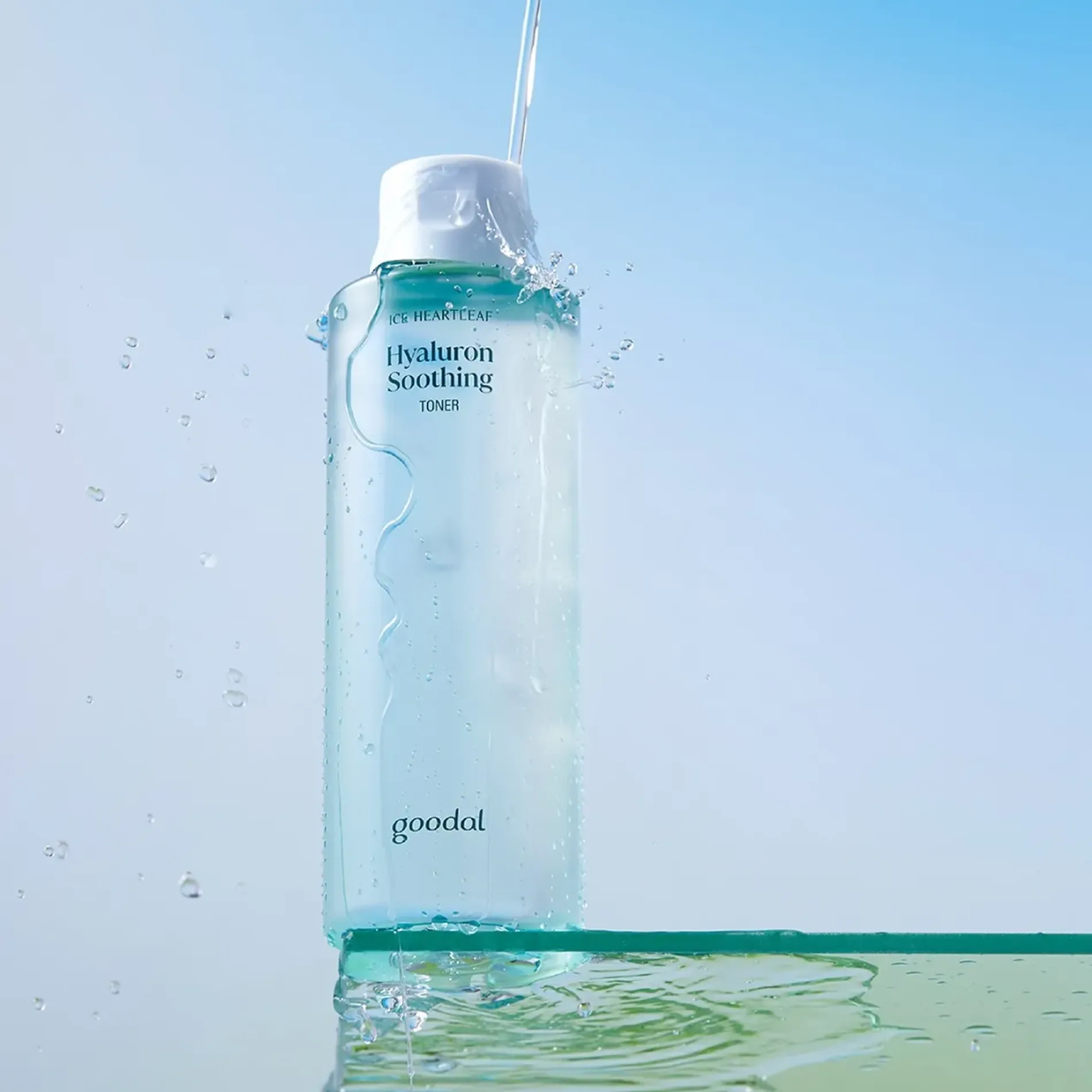 nuoc-can-bang-goodal-lam-diu-va-duong-am-houttuynia-cordata-hyaluron-soothing-toner-350ml-4