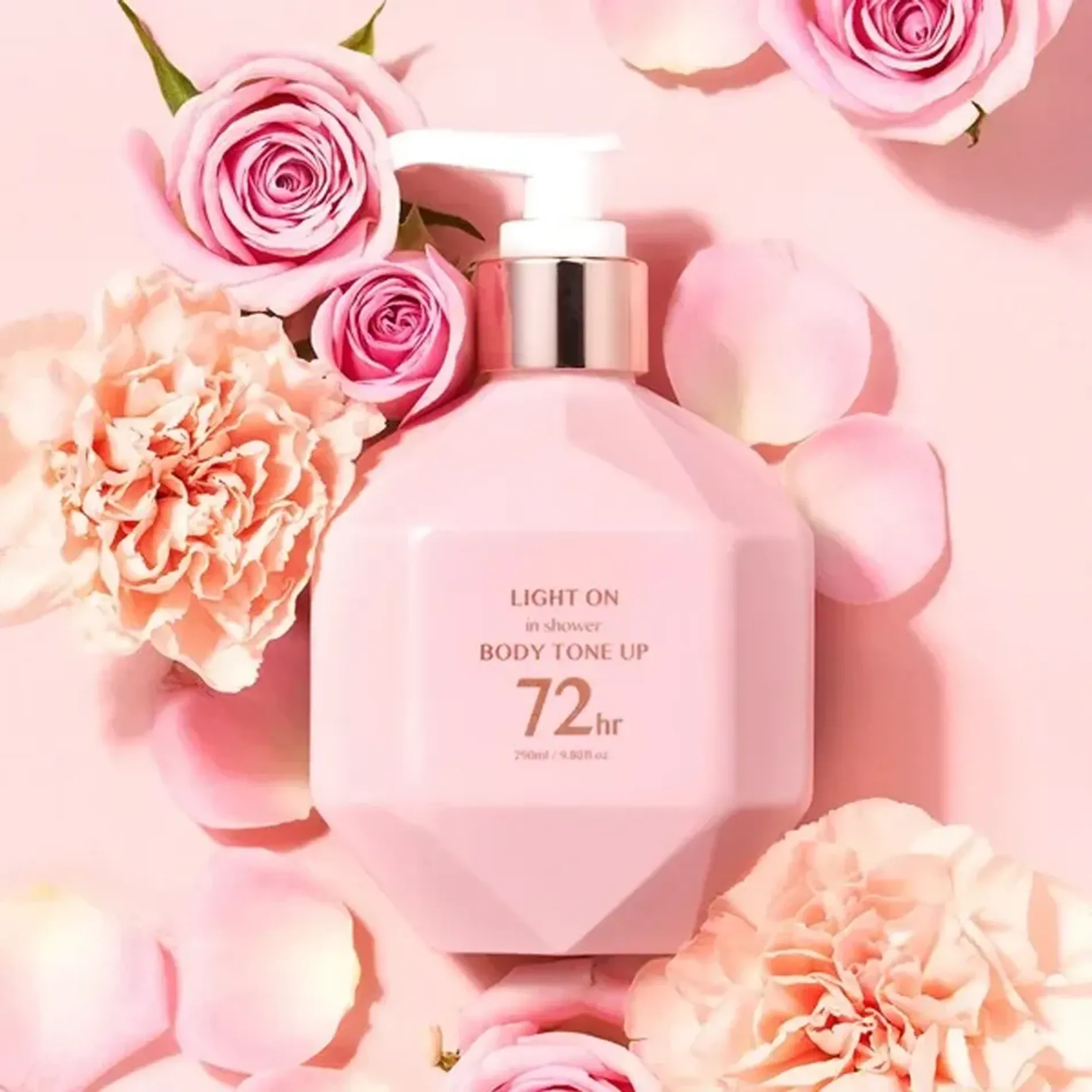 sua-duong-the-nang-tong-da-bom-light-on-in-shower-body-tone-up-290ml-3