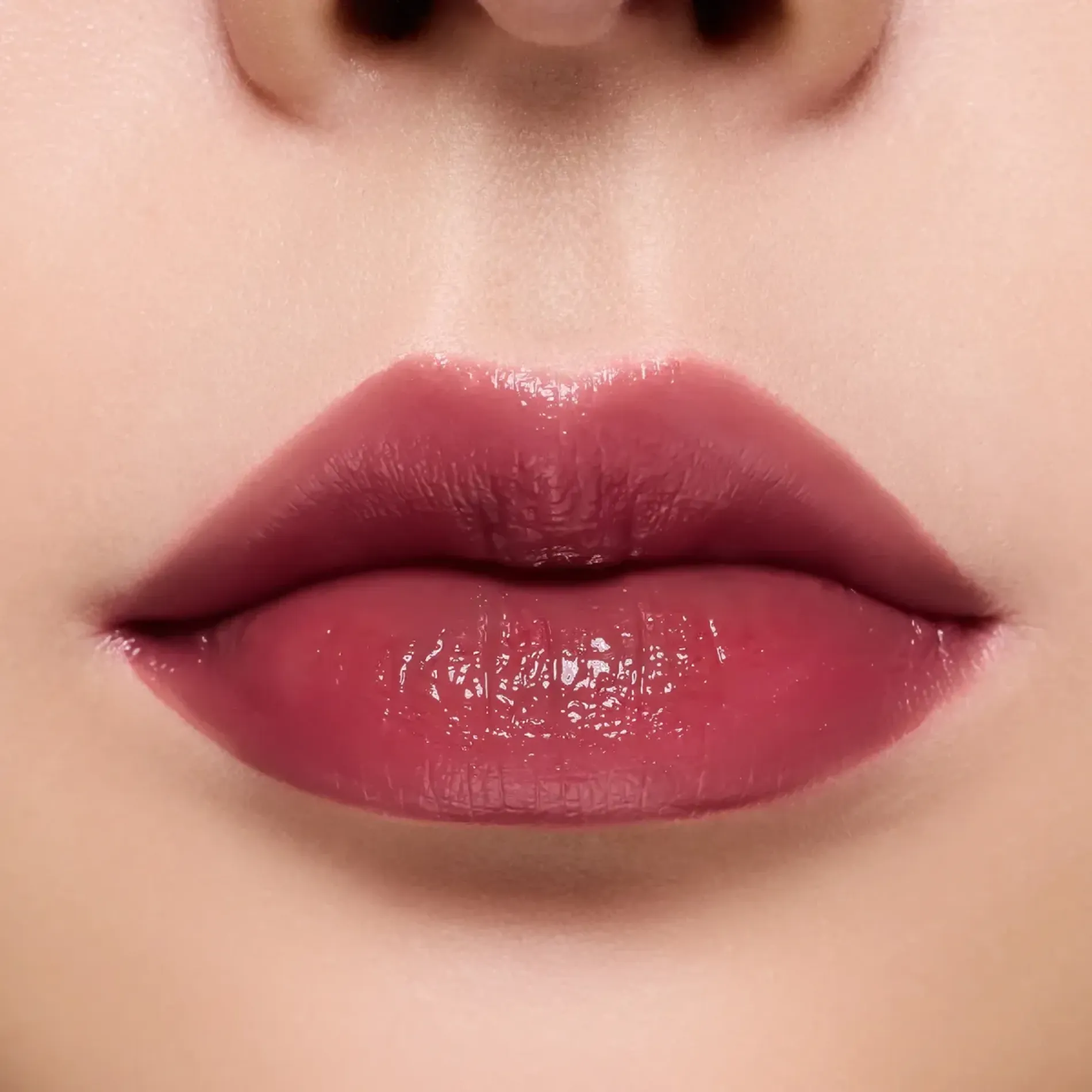 son-thoi-duong-am-bong-nhe-dear-dahlia-lip-paradise-sensual-lip-glow-33g-8