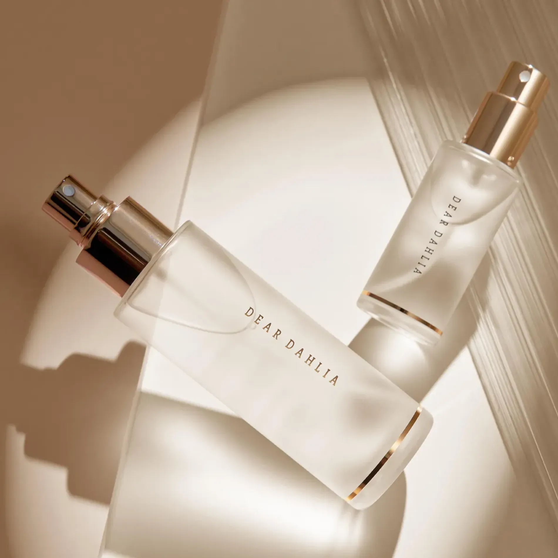 xit-duong-am-thuan-chay-dear-dahlia-endless-skin-cream-mist-9