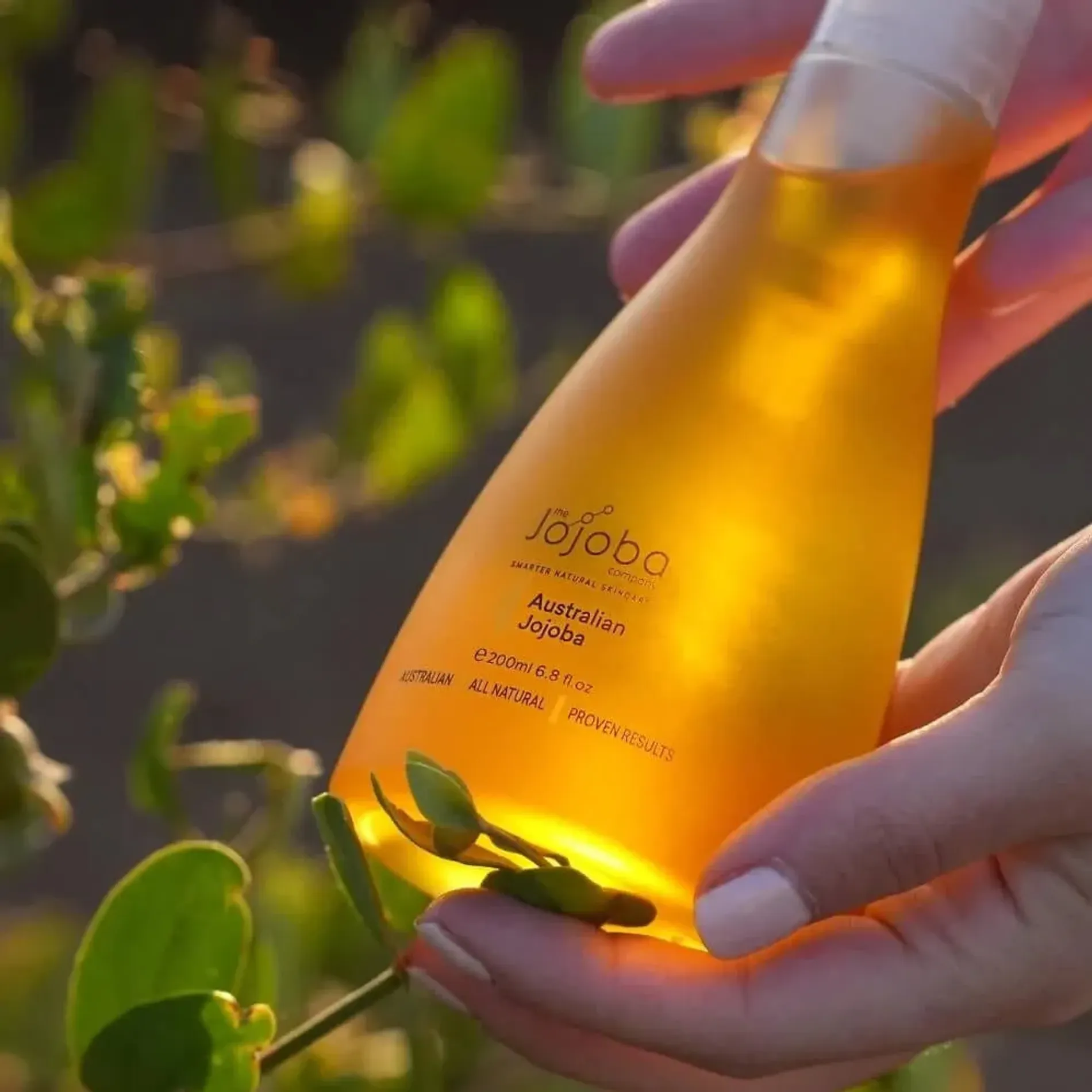 tinh-dau-duong-sang-da-the-jojoba-company-australian-oil-for-face-30ml-6