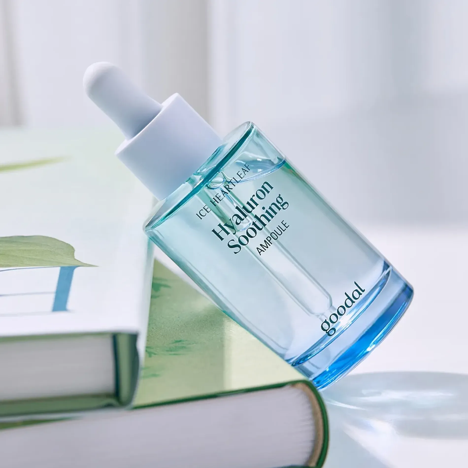tinh-chat-goodal-cap-am-lam-diu-da-houttuynia-cordata-hyaluron-soothing-ampoule-50ml-1