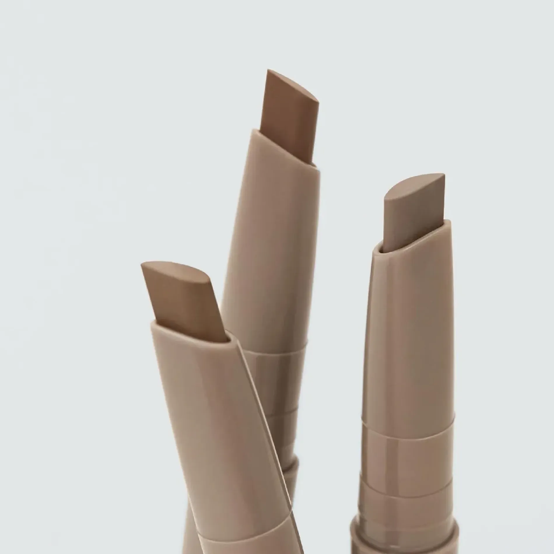 kem-tao-khoi-peripera-dang-thoi-v-shading-blending-stick-06g-6
