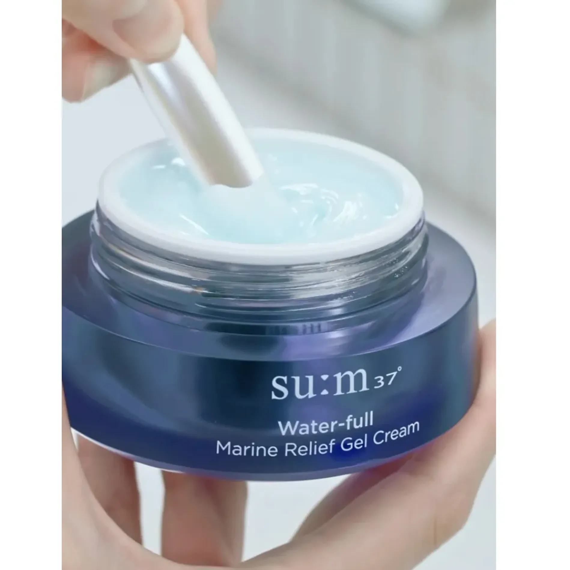 kem-duong-cap-am-kiem-dau-sum37-water-full-marine-relief-gel-cream-50ml-2