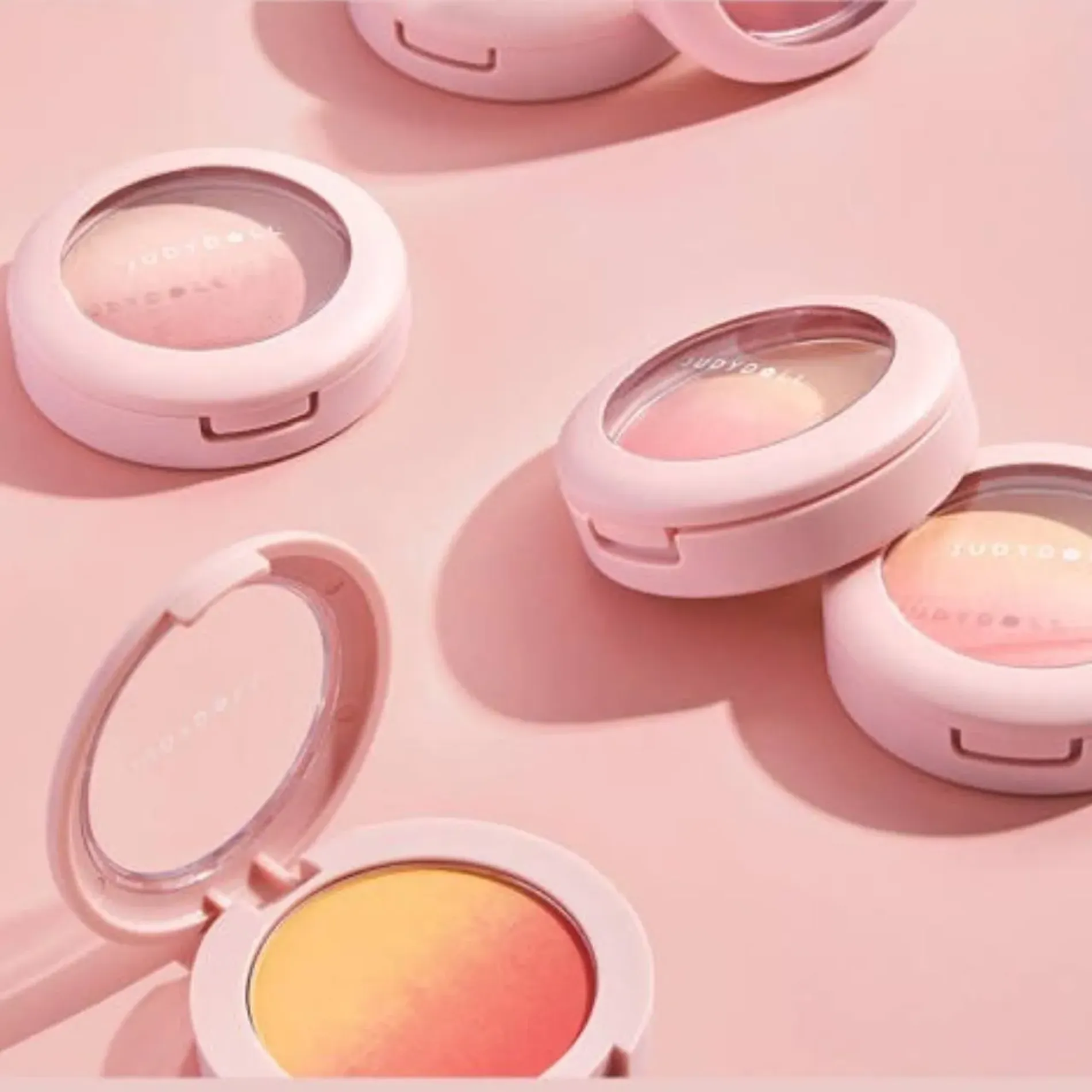phan-ma-hong-judydoll-chuyen-mau-sieu-min-gradual-powder-blusher-43g-5