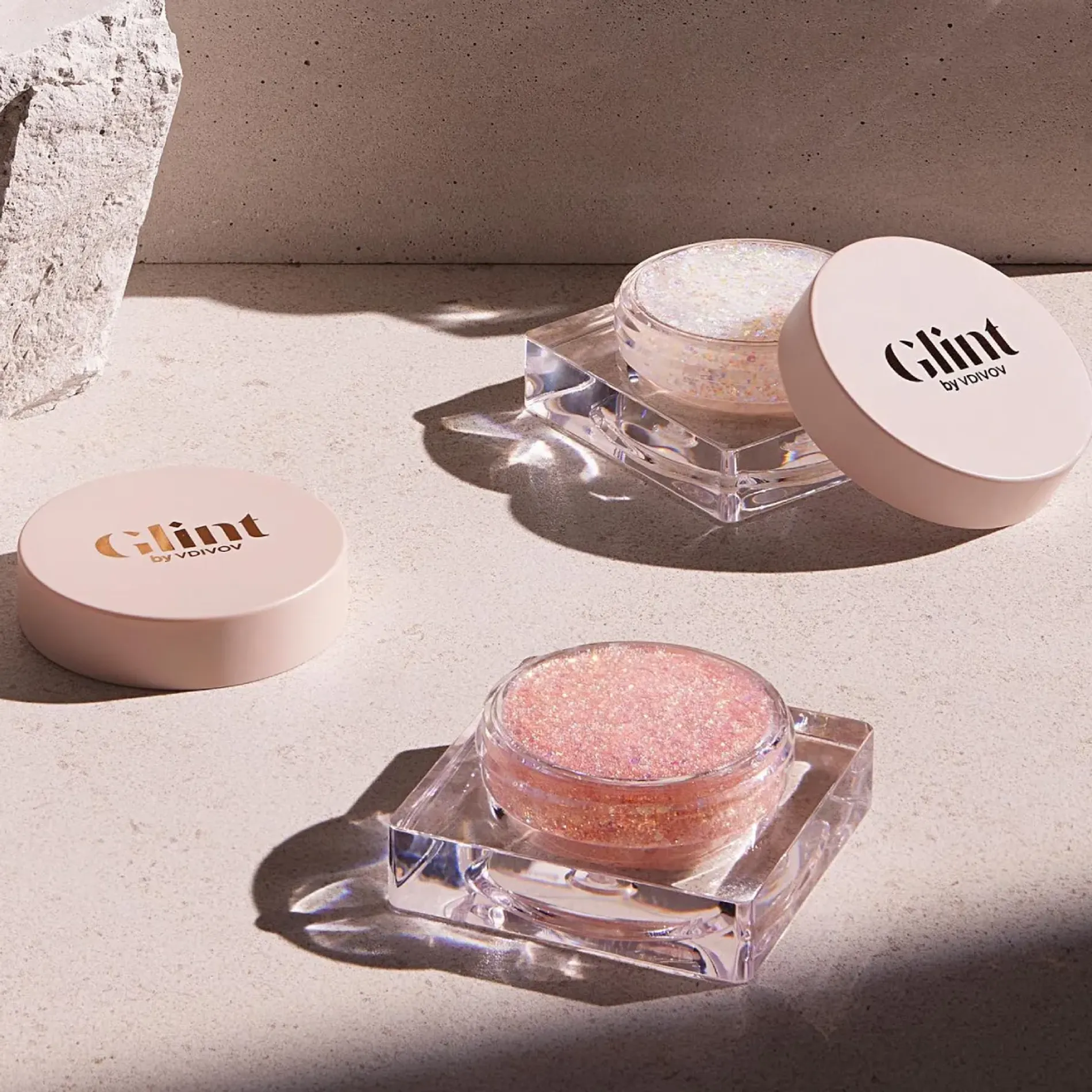 mau-mat-dang-gel-glint-glitter-gel-38g-2