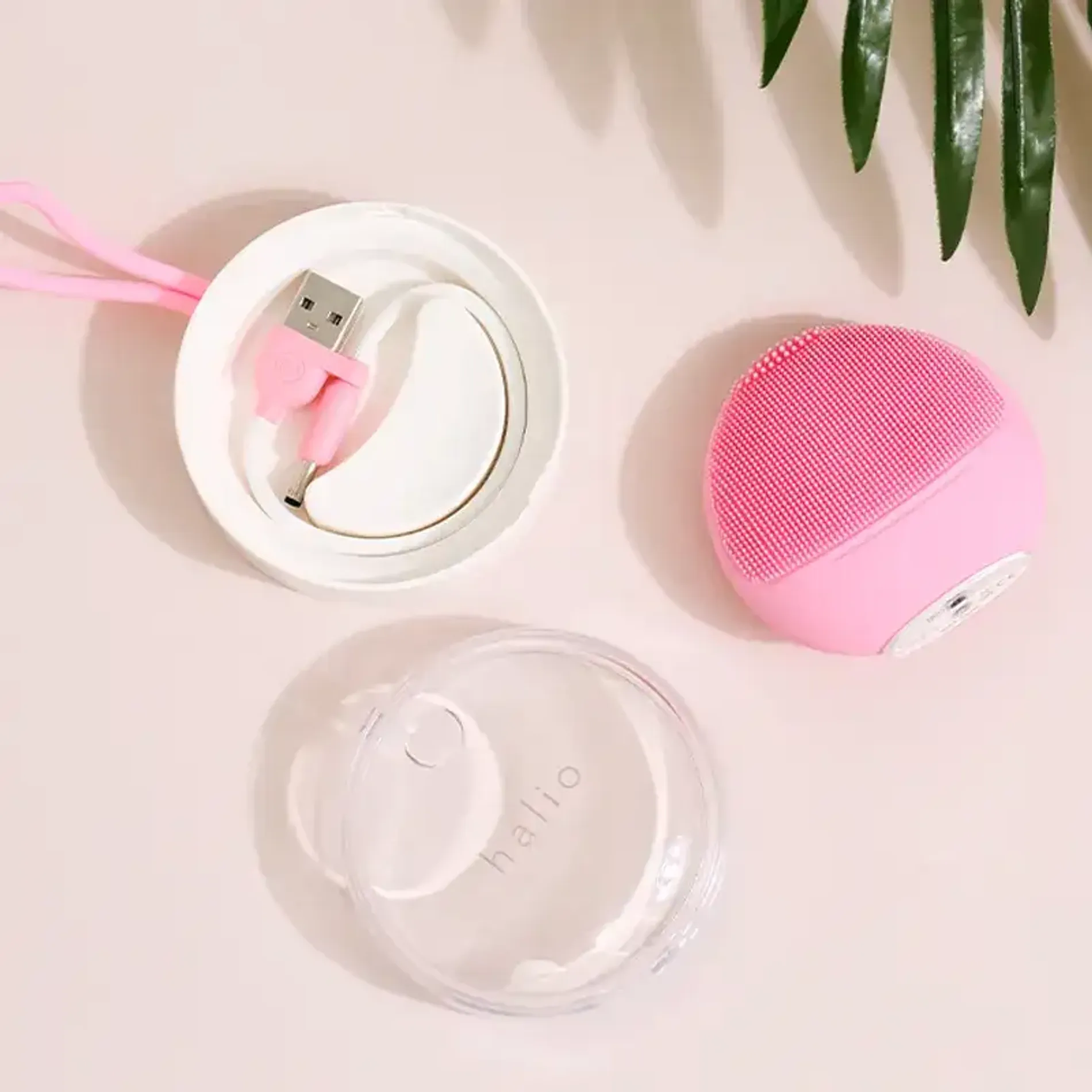 may-rua-mat-danh-cho-da-nhay-cam-halio-sensitive-facial-device-baby-pink-3