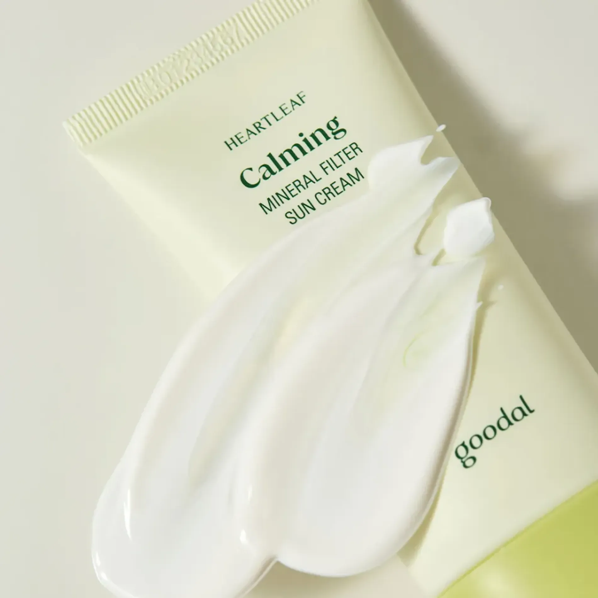 kem-chong-nang-goodal-houttuynia-cordata-calming-mineral-filter-sun-cream-12
