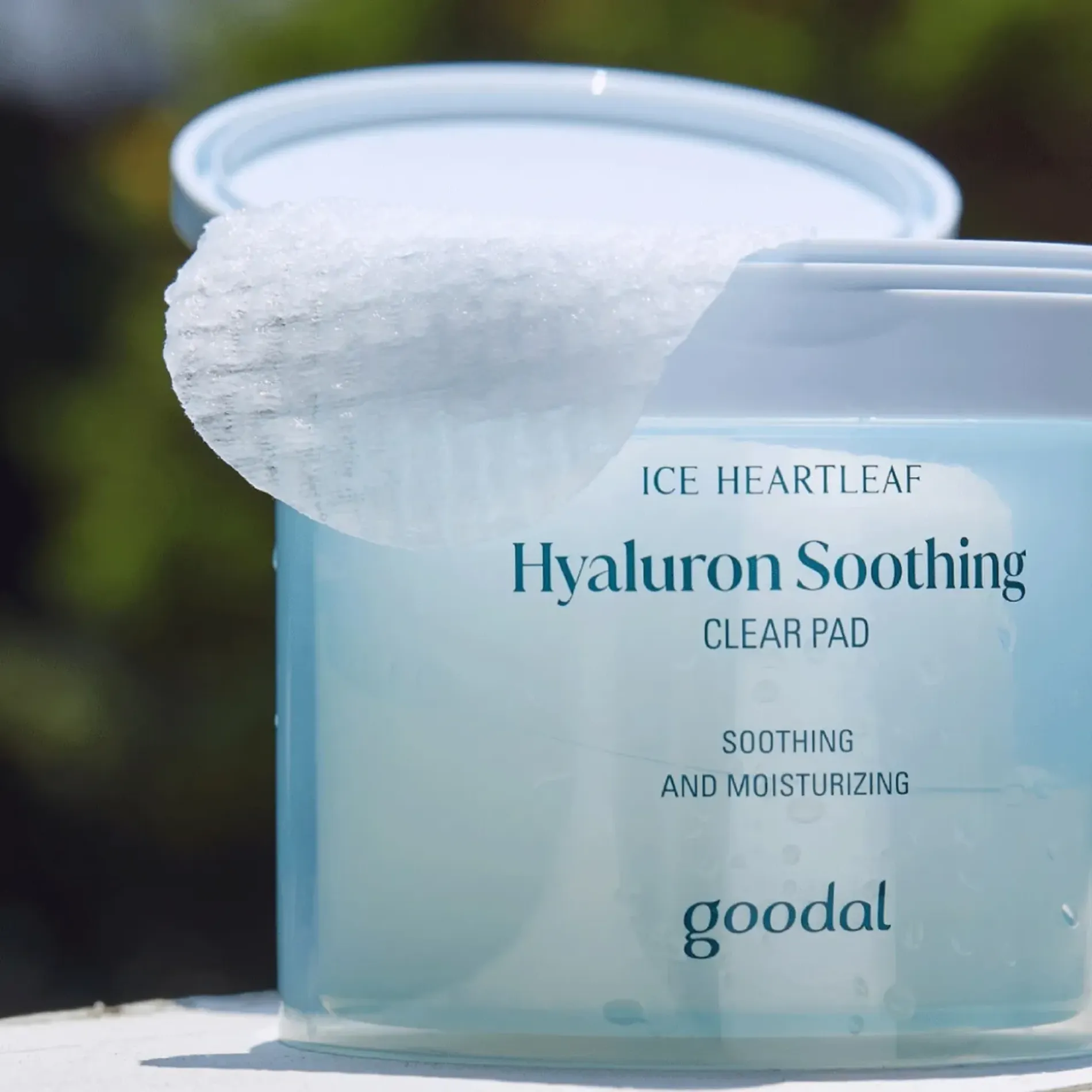 pad-tay-te-bao-chet-goodal-cap-am-houttuynia-cordata-hyaluron-soothing-clear-pad-70-mieng-8
