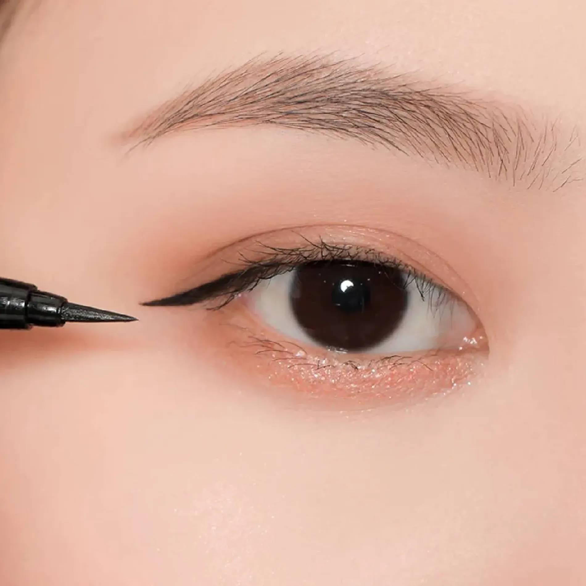 ke-mat-nuoc-bbia-sieu-li-never-die-brush-eyeliner-04g-8